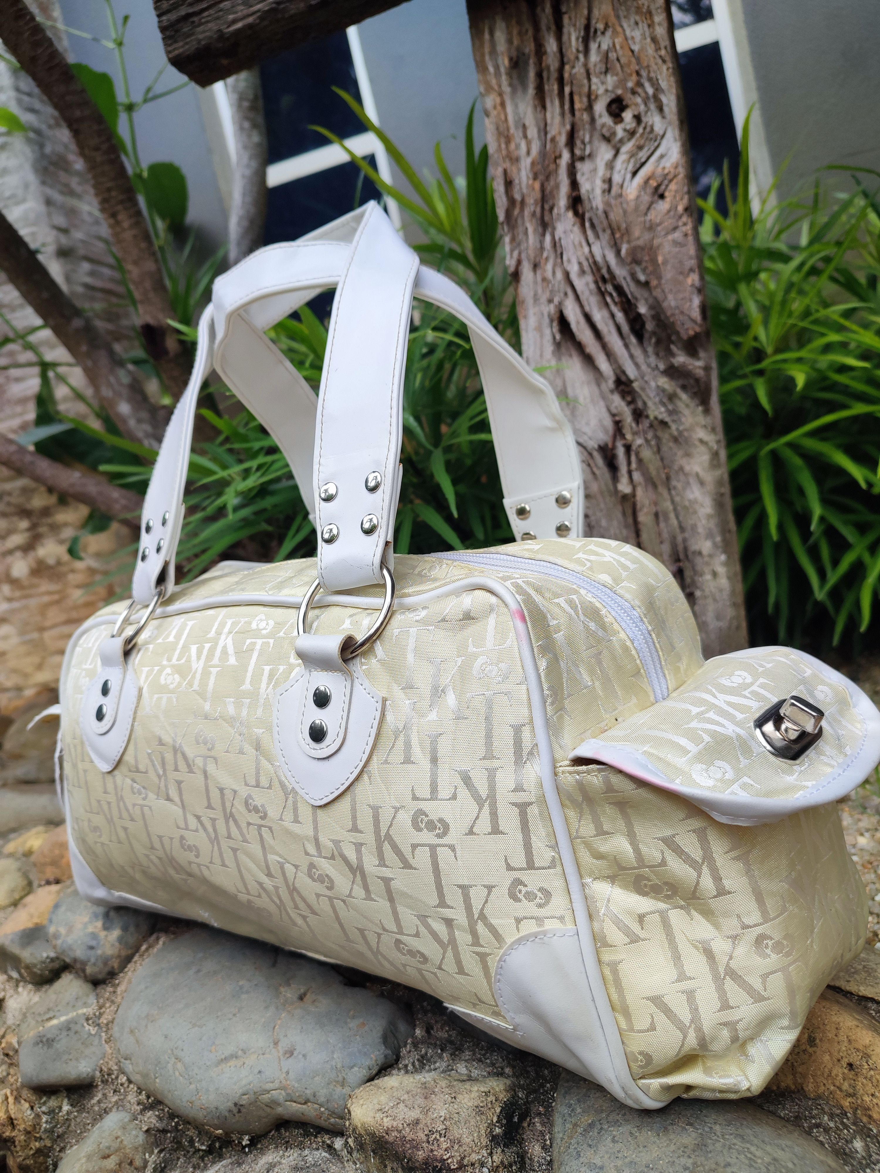 Anime 🔥RARE🔥Vintage ©1976 Overprint Hello Kitty Handbag Size ONE SIZE - 4 Thumbnail