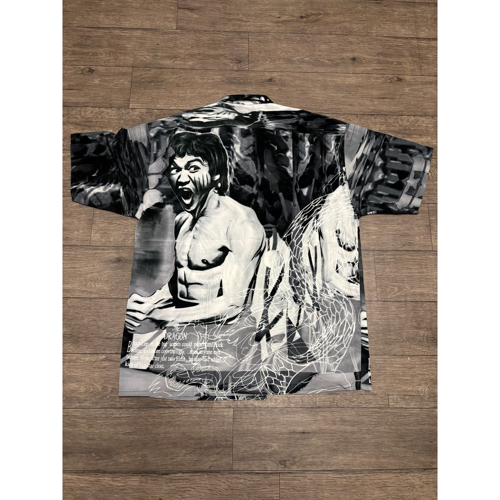 Vintage Vintage Bruce Lee AOP Button Shirt Sz M Size US M / EU 48-50 / 2 - 4 Thumbnail