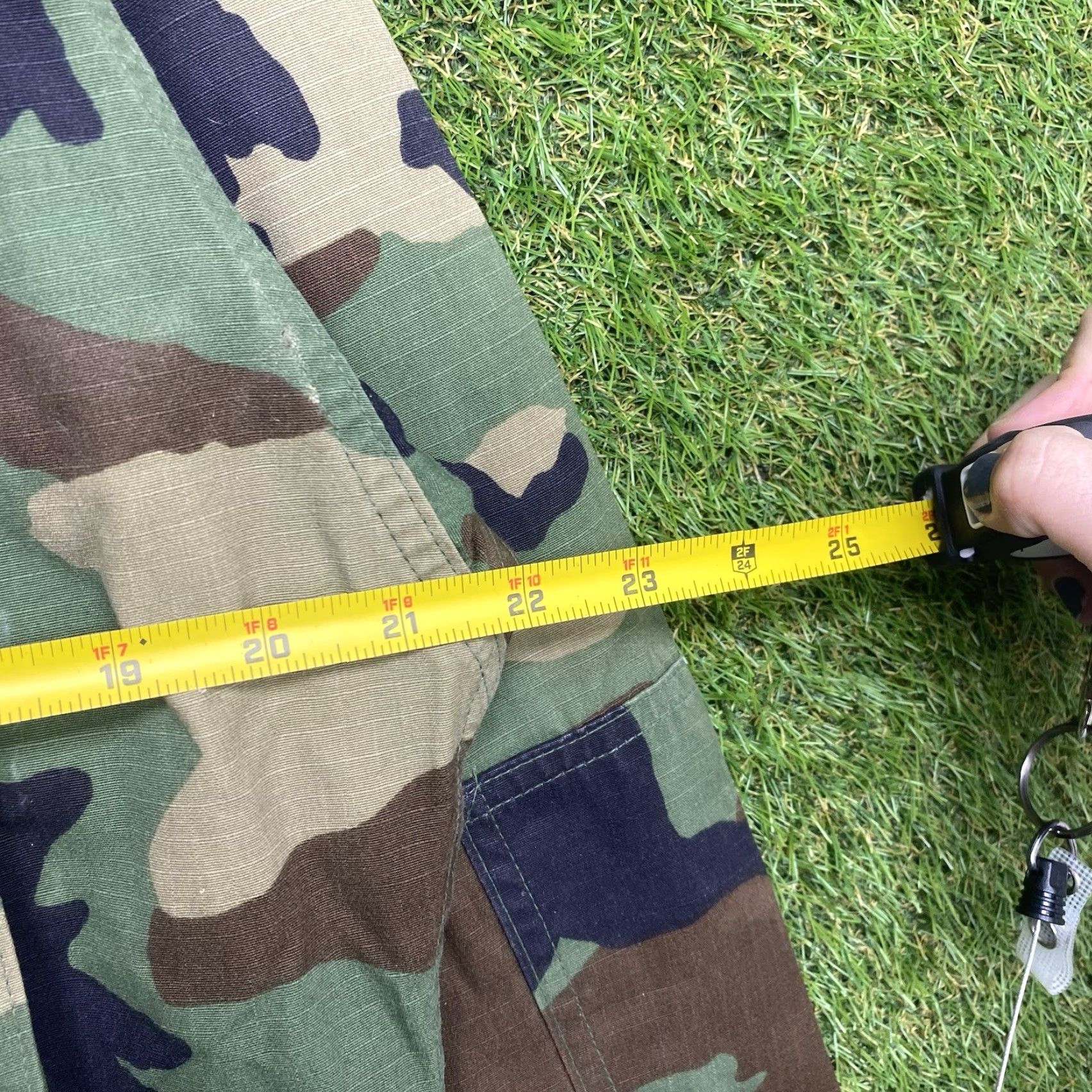 Vintage VINTAGE US Army Military Jacket Mens M Long Woodland Camouflage Button Shirt Size US M / EU 48-50 / 2 - 4 Thumbnail