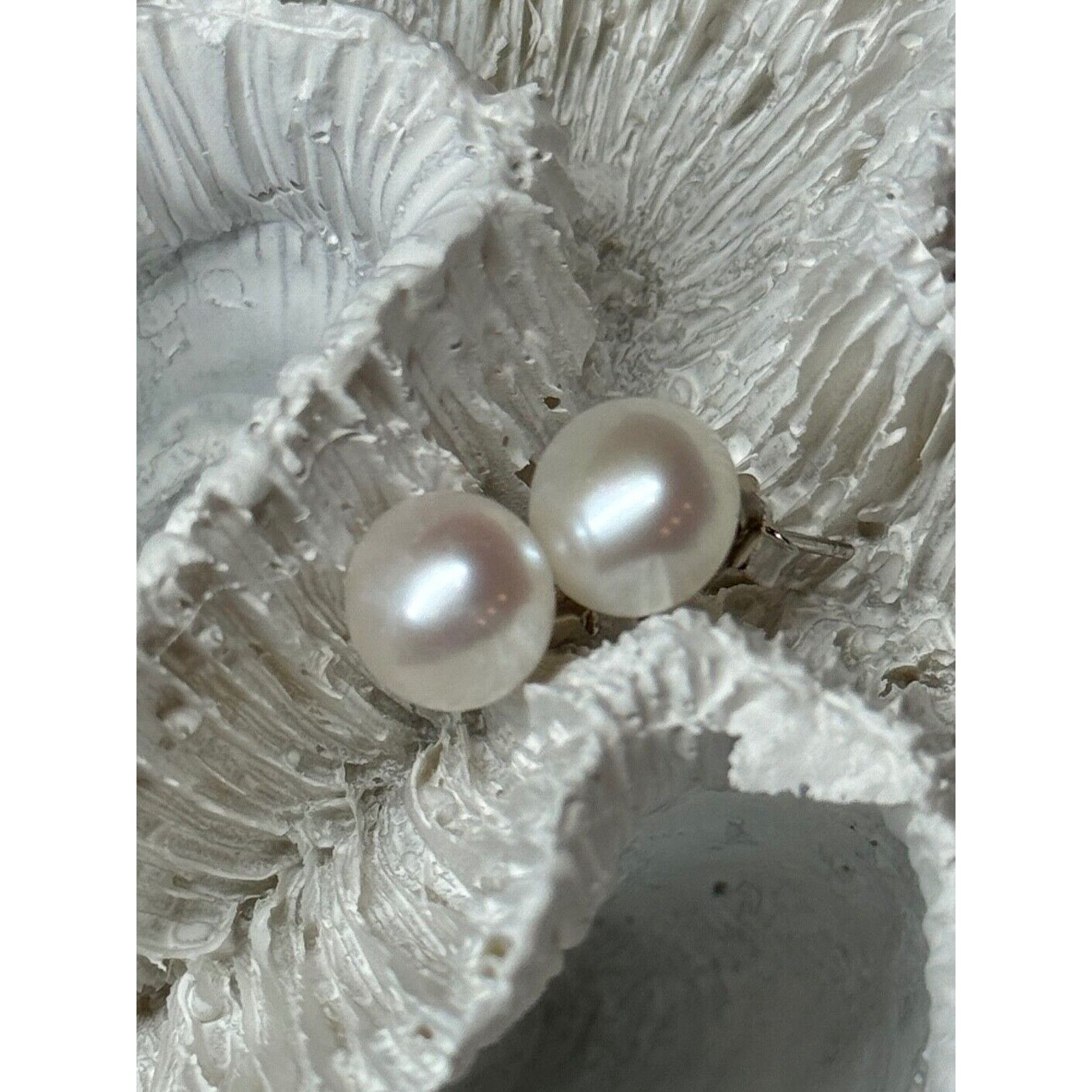 925 STERLING SILVER FRESH WATER PEARL EARRINGS LENGTH 0.35