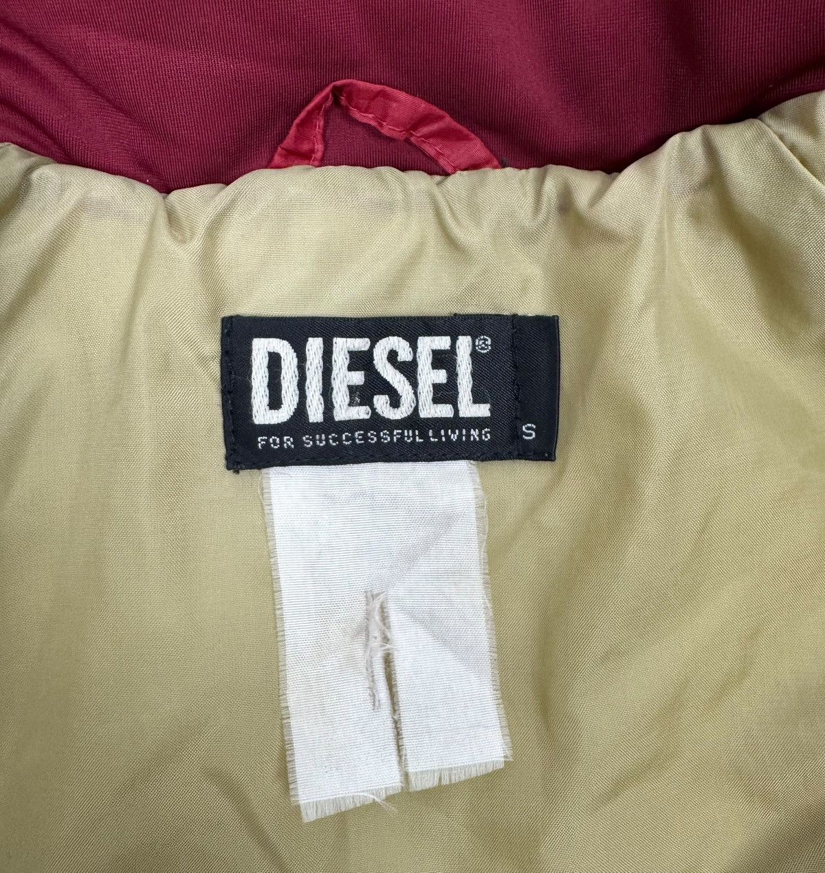 Diesel Diesel 00s Vintage Quilted Zip Jacket Army Hooded size S Size S / US 4 / IT 40 - 14 Thumbnail