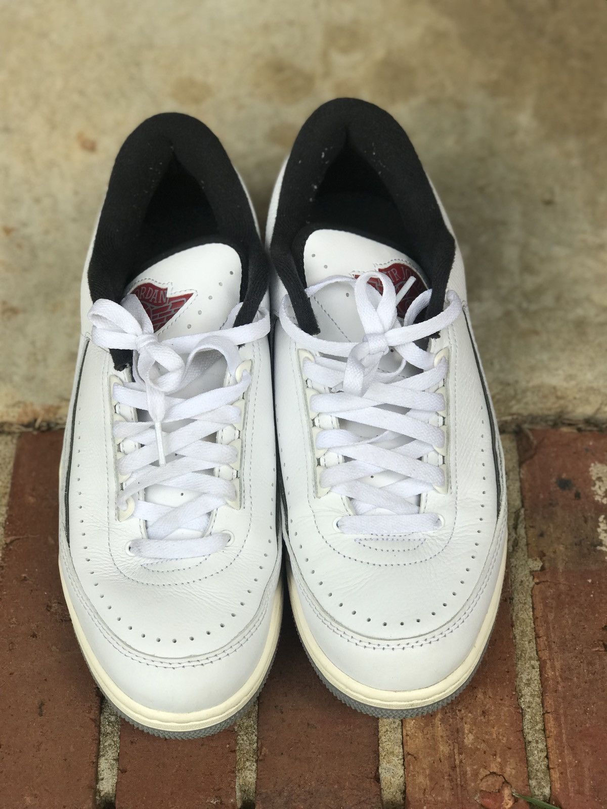 Jordan Brand Air Jordan 2/3 White Black Size 11 Size US 11 / EU 44 - 3 Thumbnail