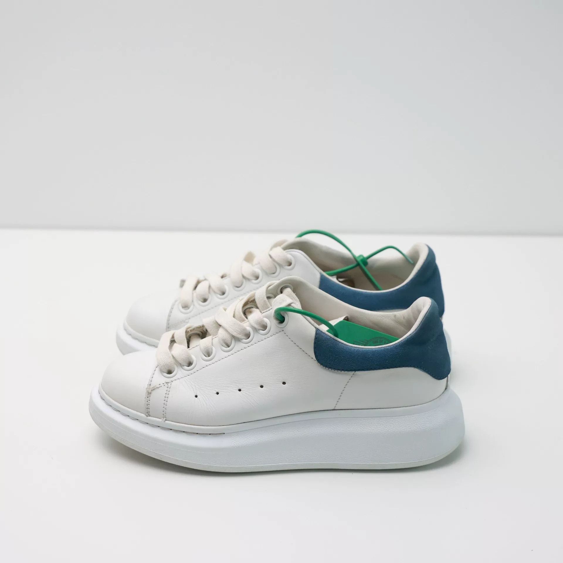 Alexander McQueen Alexander McQueen Haze Blue Sneakers Size US 5.5 / IT 35.5 - 1 Thumbnail