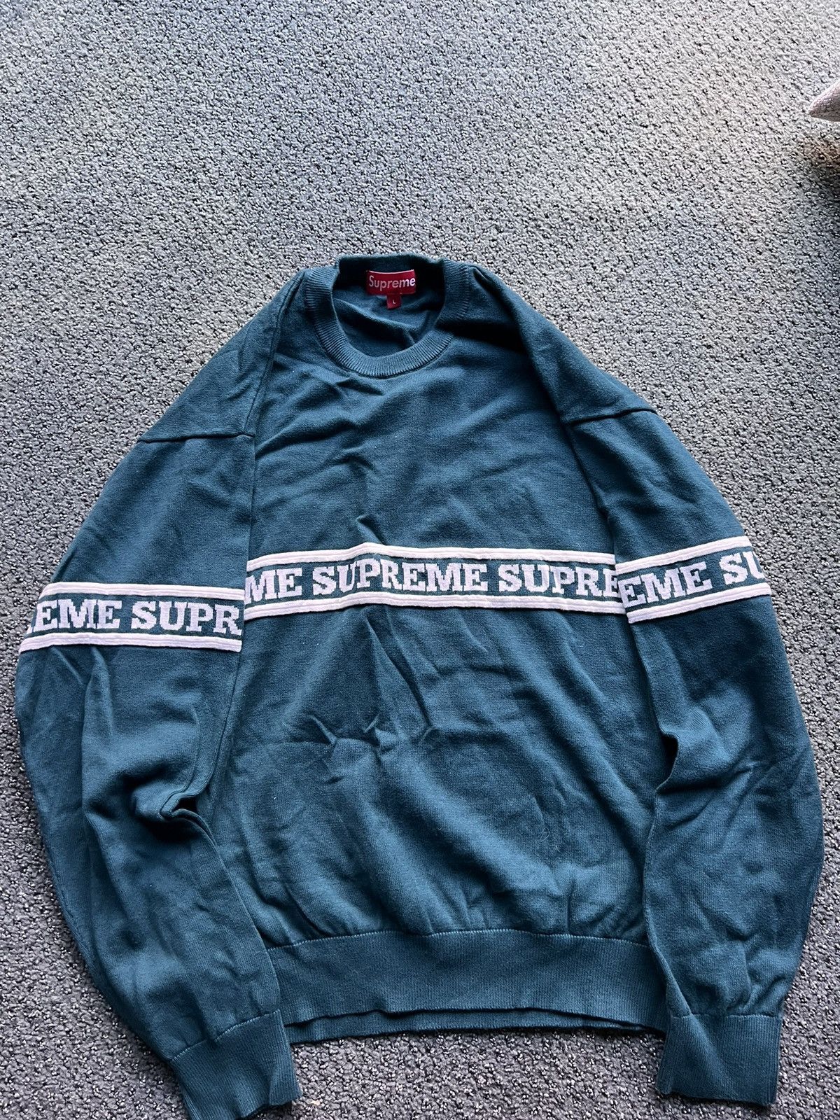 Supreme store Knit Logo Stripe Crewneck Large