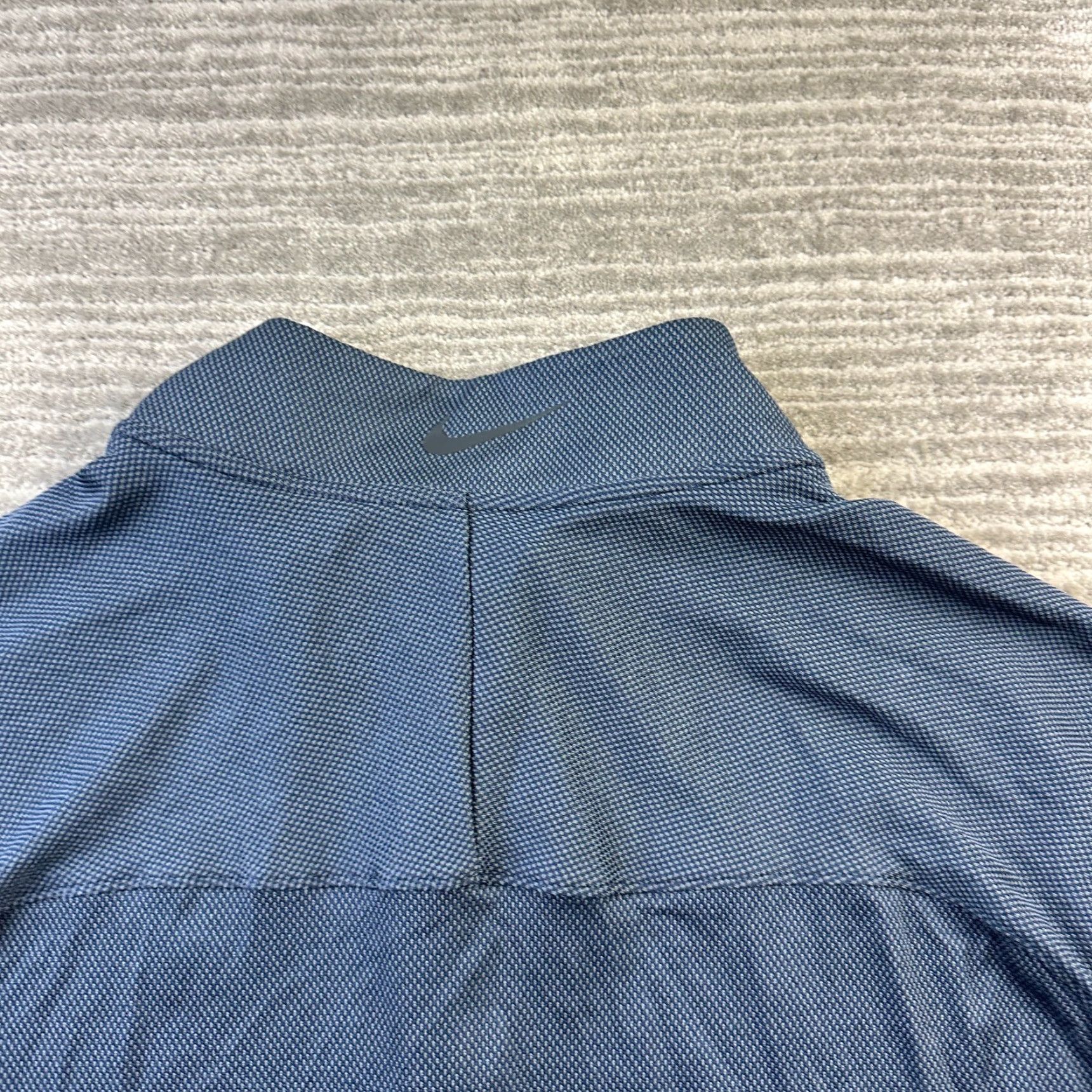 Nike Nike Sweater Mens XL Blue 1/4 Zip Dri-Fit Vapor Golf Pullover All Seasons Regular Crew Neck Long Sleeve Jacket Accent Logo Vintage No Size US XL / EU 56 / 4 - 4 Thumbnail