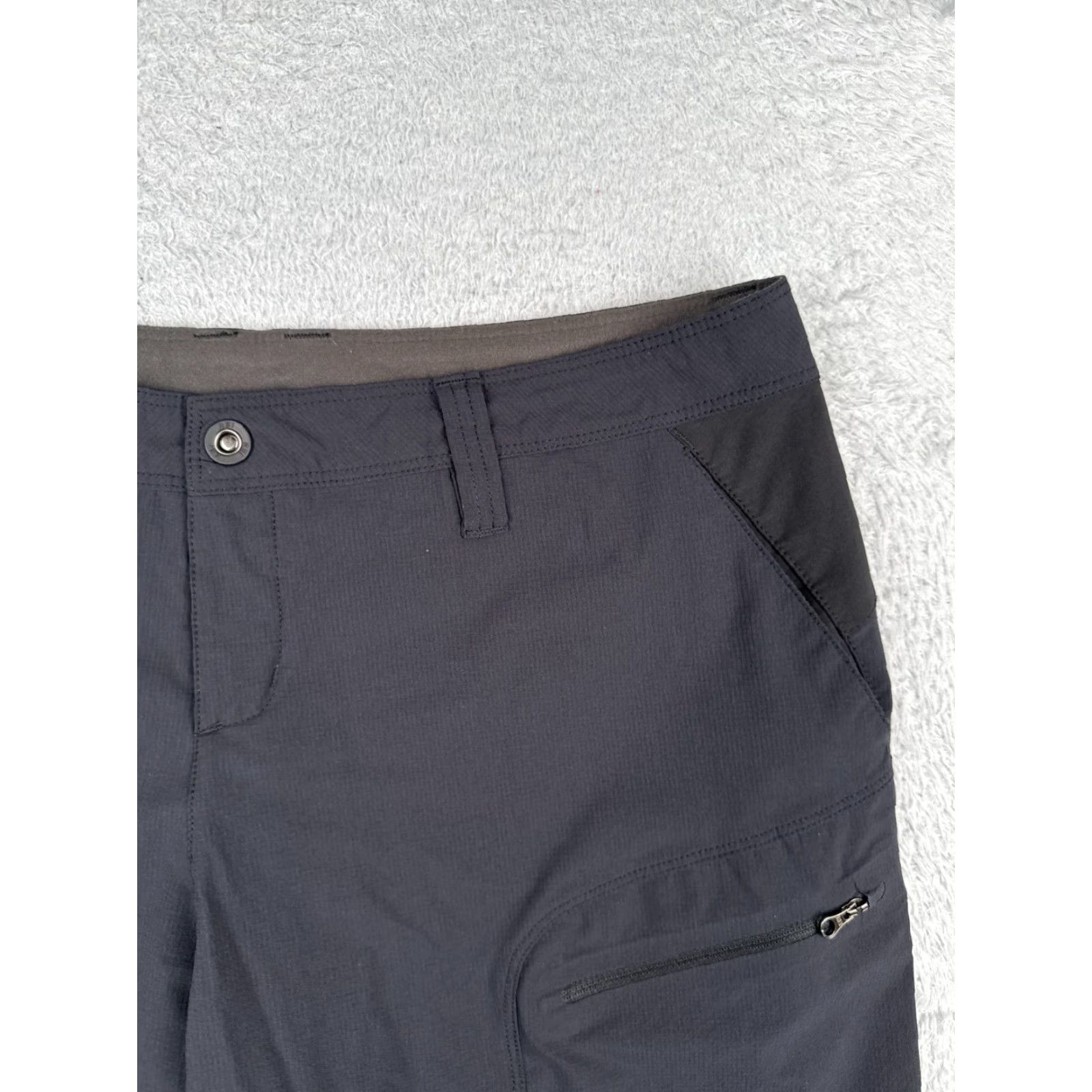 Vintage REI Women Cargo Shorts 12 Black Nylon Cotton Pockets Zipper Quick Dry Hiking 34x9 Adult Womens Size 34" / US 12 / IT 48 - 5 Thumbnail