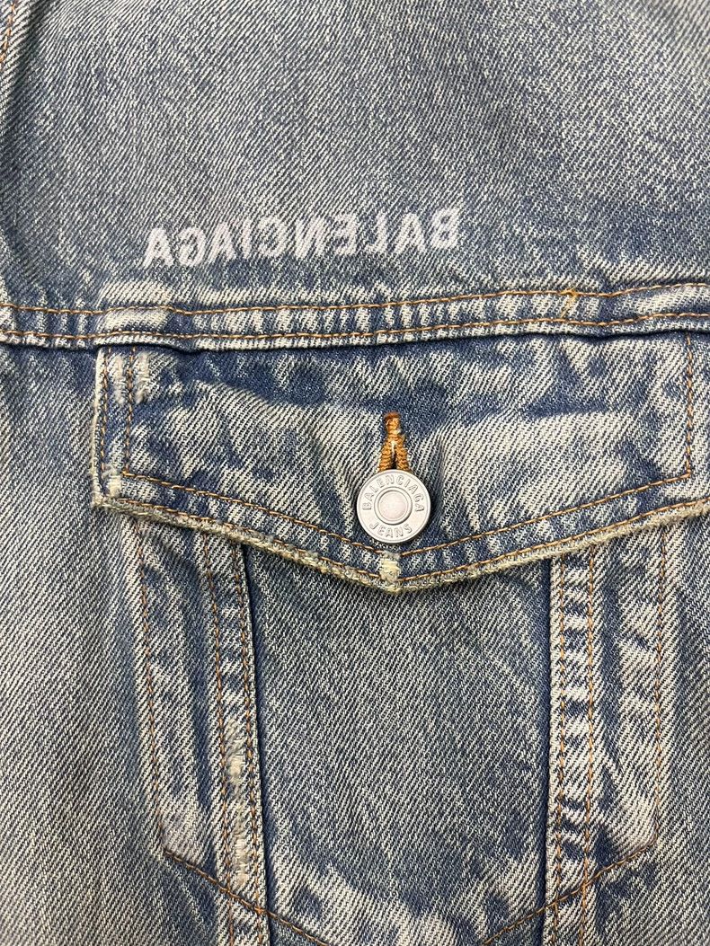 Balenciaga Balenciaga size 2 SS22 Back Logo monogram print casual sing Size US M / EU 48-50 / 2 - 6 Thumbnail