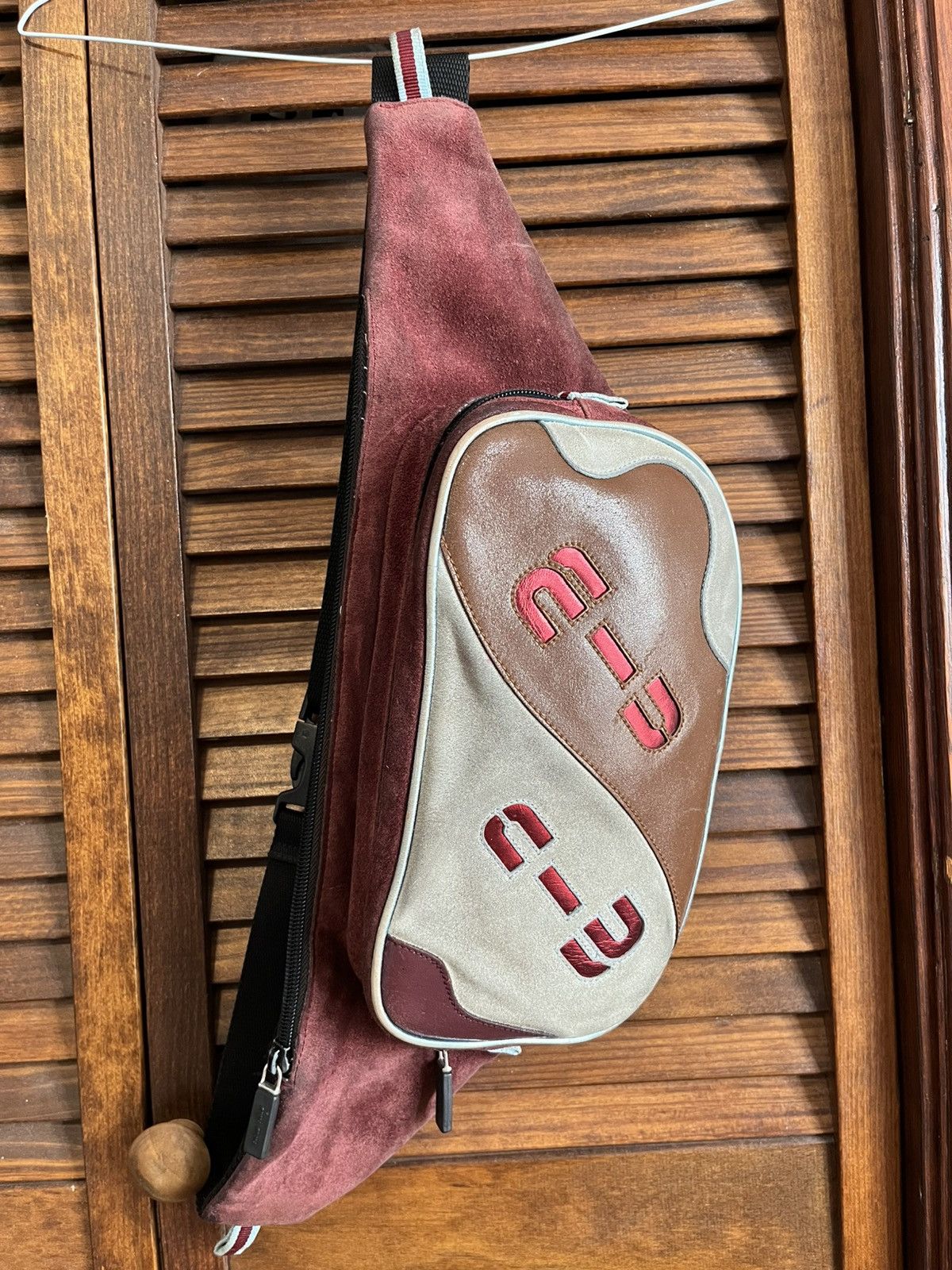 バッグ 1999 miu miu leather waist bag Miu Miu – KIYO