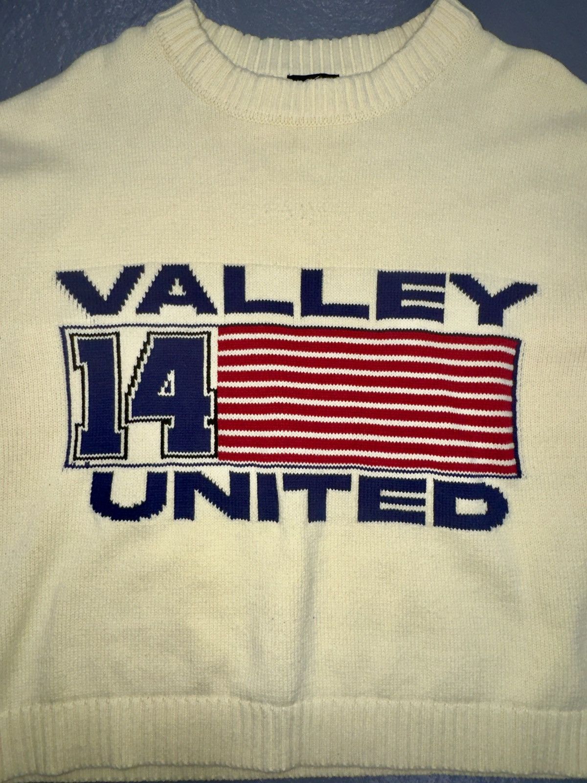 Vale Vale Forever united knit Size US XL / EU 56 / 4 - 2 Thumbnail