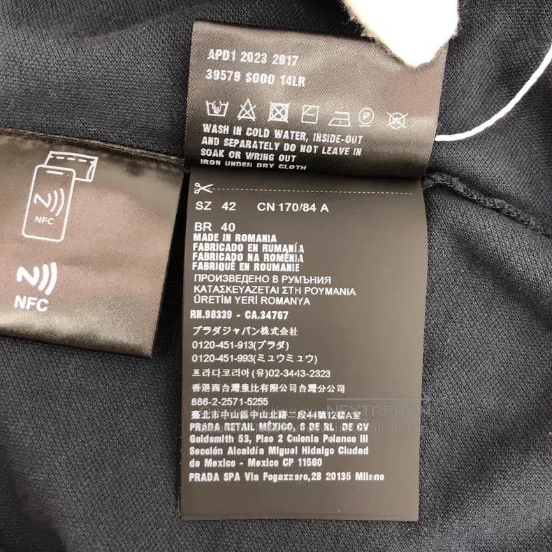 Prada Prada 23 black triangle cotton lapel single-breasted sleev Size S / US 4 / IT 40 - 8 Thumbnail