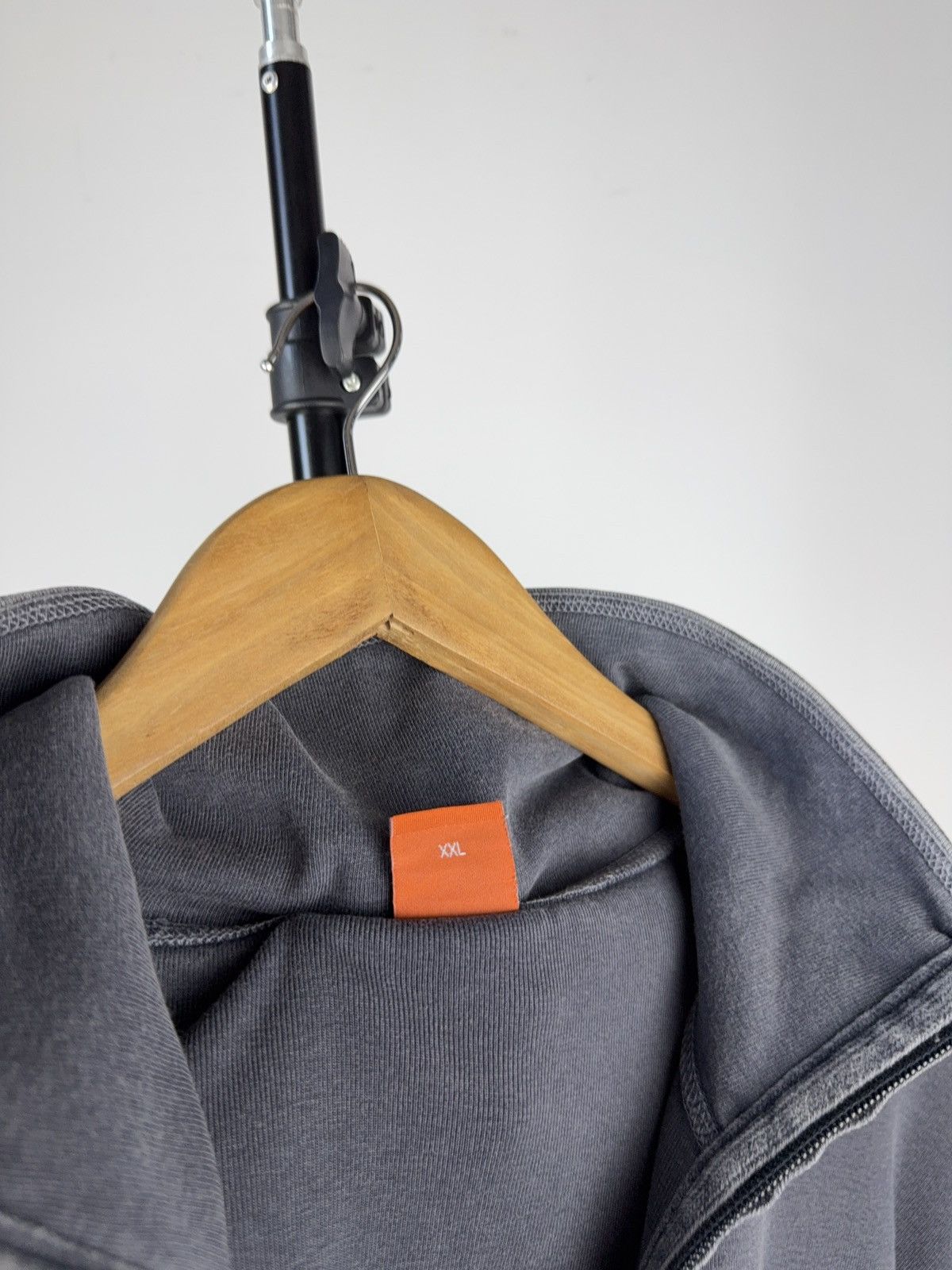 Hugo Boss Vintage 00s Luxury Hugo Boss Faded 1/4 zip long sleeve Size US XXL / EU 58 / 5 - 10 Thumbnail