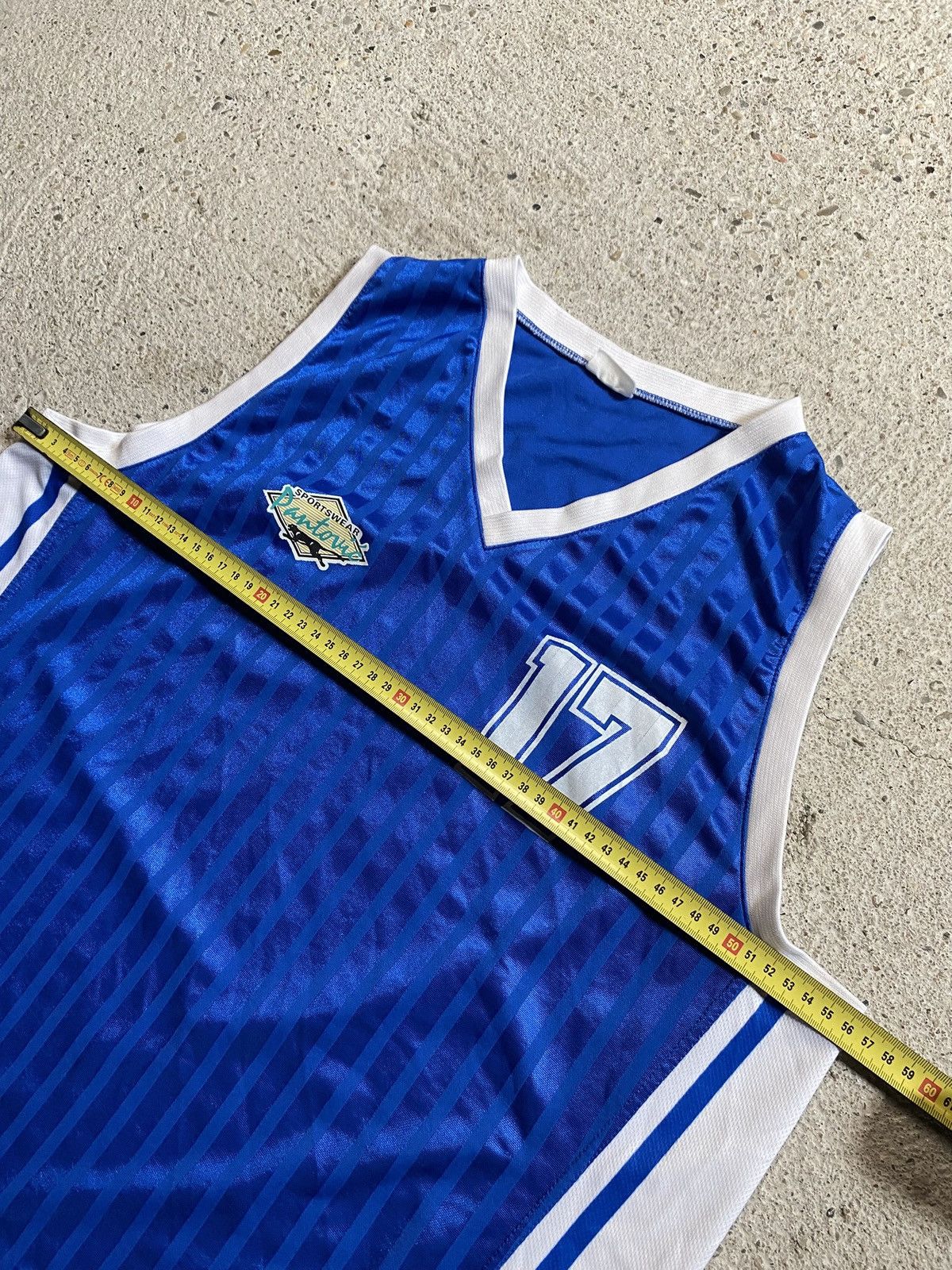 Vintage Vintage tanktop jersey basketball KK Mladost Zemun Serbia Size US L / EU 52-54 / 3 - 11 Thumbnail