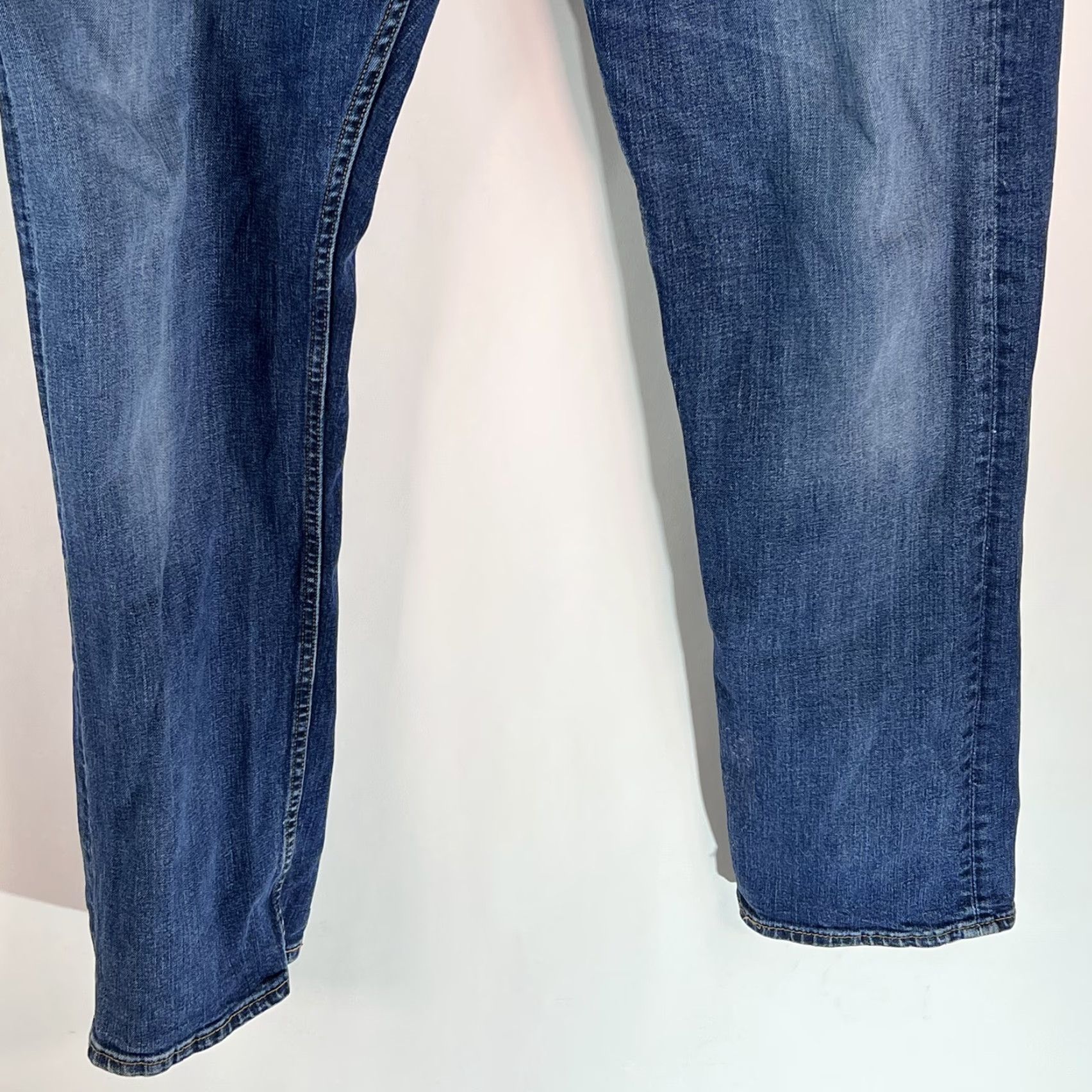 Levi's Levi's Jeans Mens Mid Rise Classic Straight Leg 505 Stretch Blue Denim 40X32 Regular Belt Loops 5-Pocket Design Mens Size US 40 / EU 56 - 5 Thumbnail