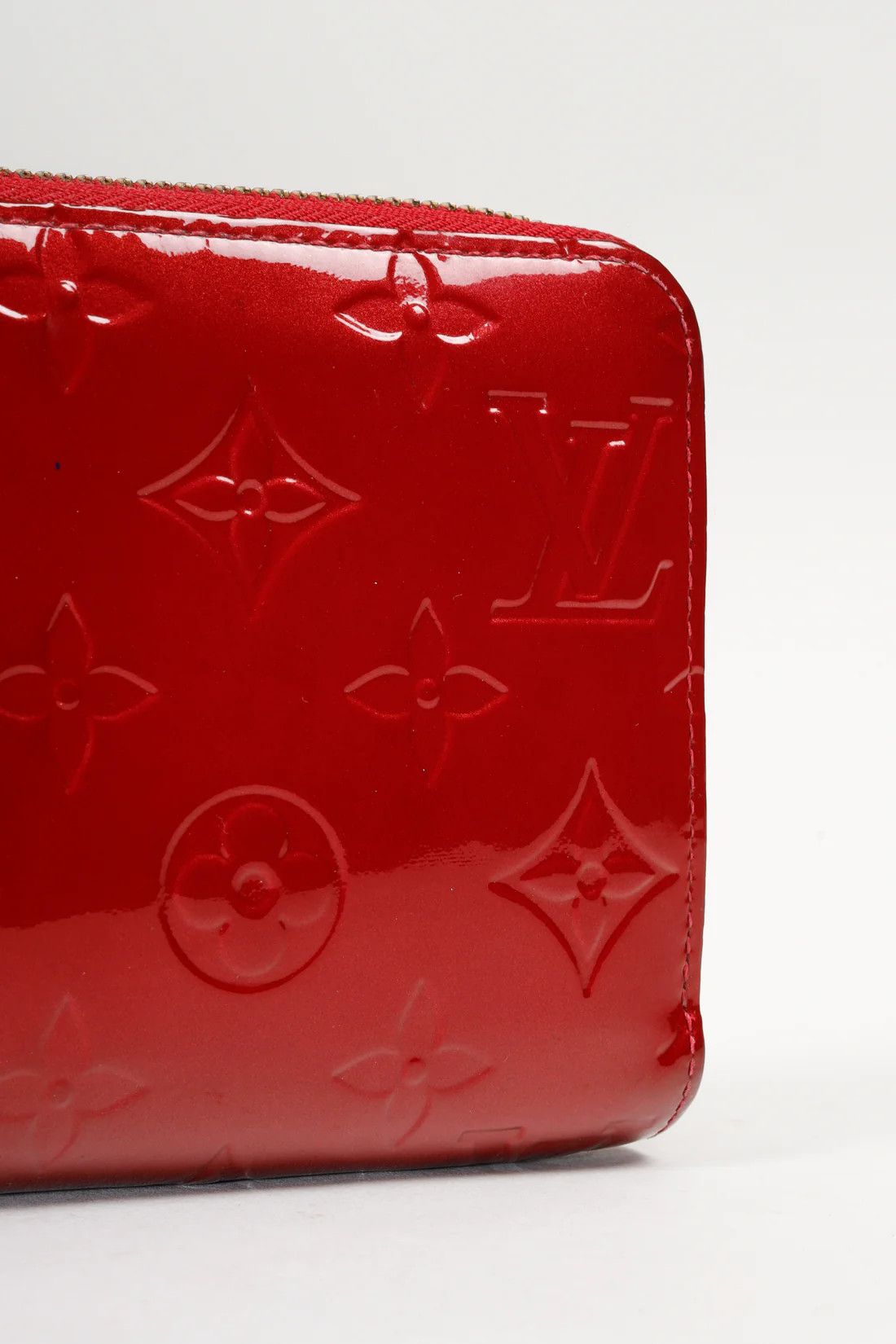 Louis Vuitton Louis Vuitton Vernis Pomme D'amour Zippy Wallet Size ONE SIZE - 4 Thumbnail