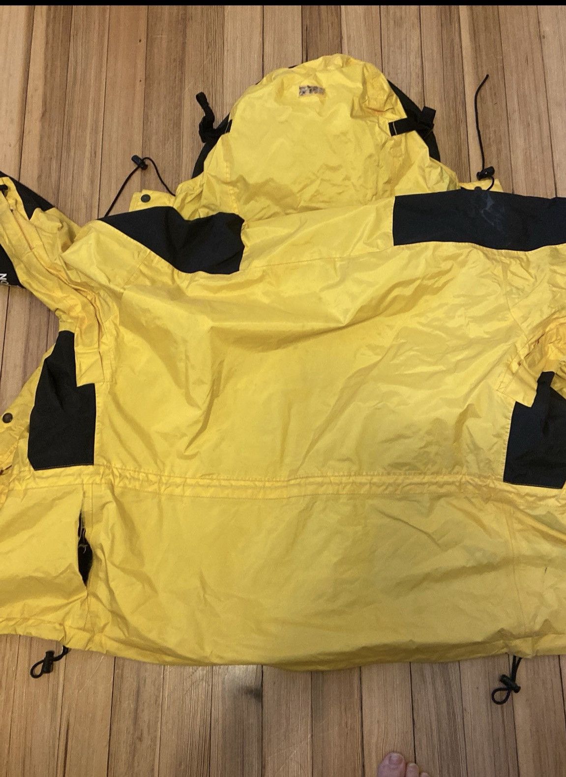 The North Face Mens Vintage Yellow 90s North Face Shell Jacket Coat Size US XS / EU 42 / 0 - 3 Thumbnail