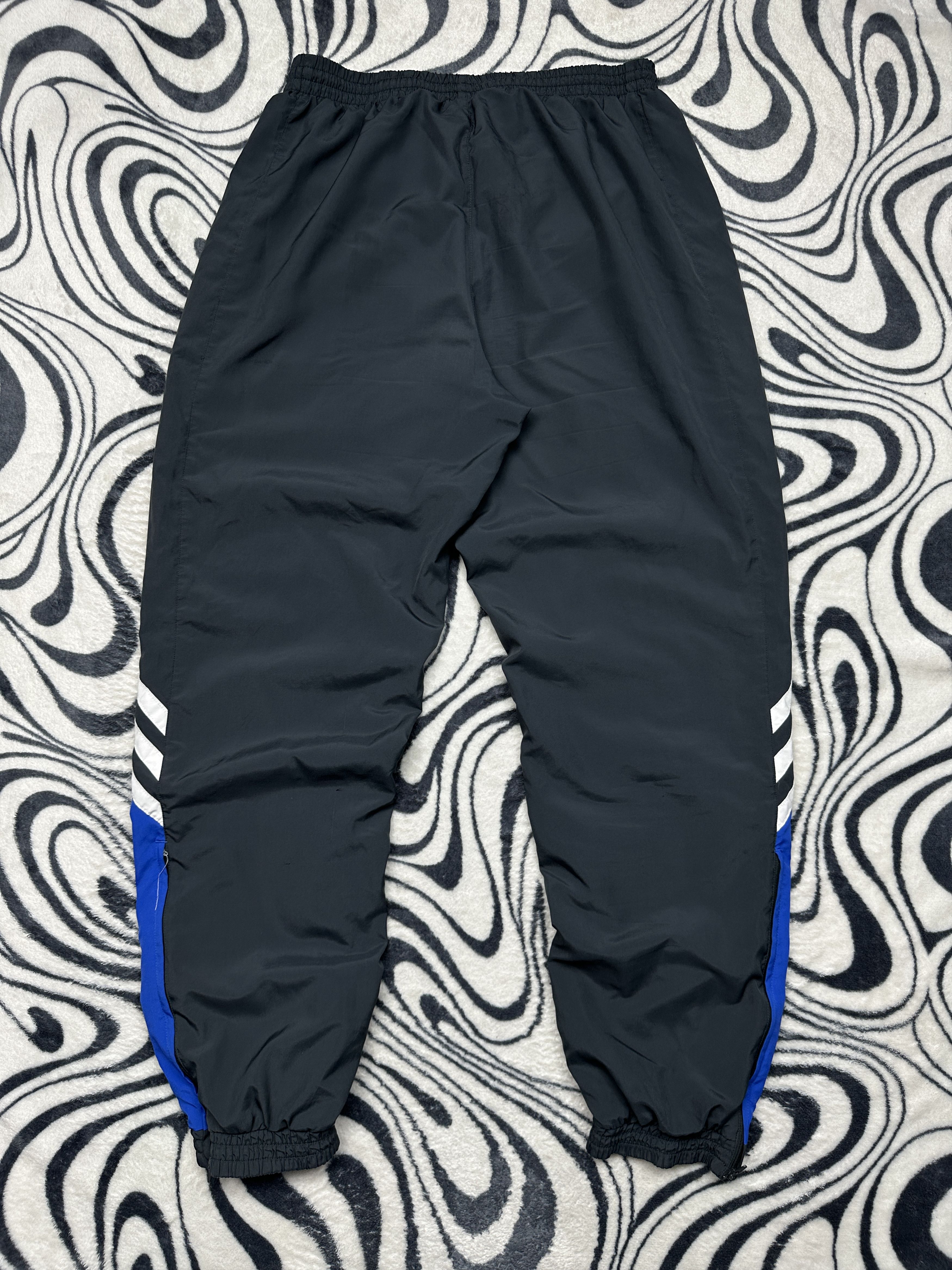 Adidas Adidas 90s Vintage Mens Nylon Baggy Track Pants Size US 32 / EU 48 - 7 Thumbnail