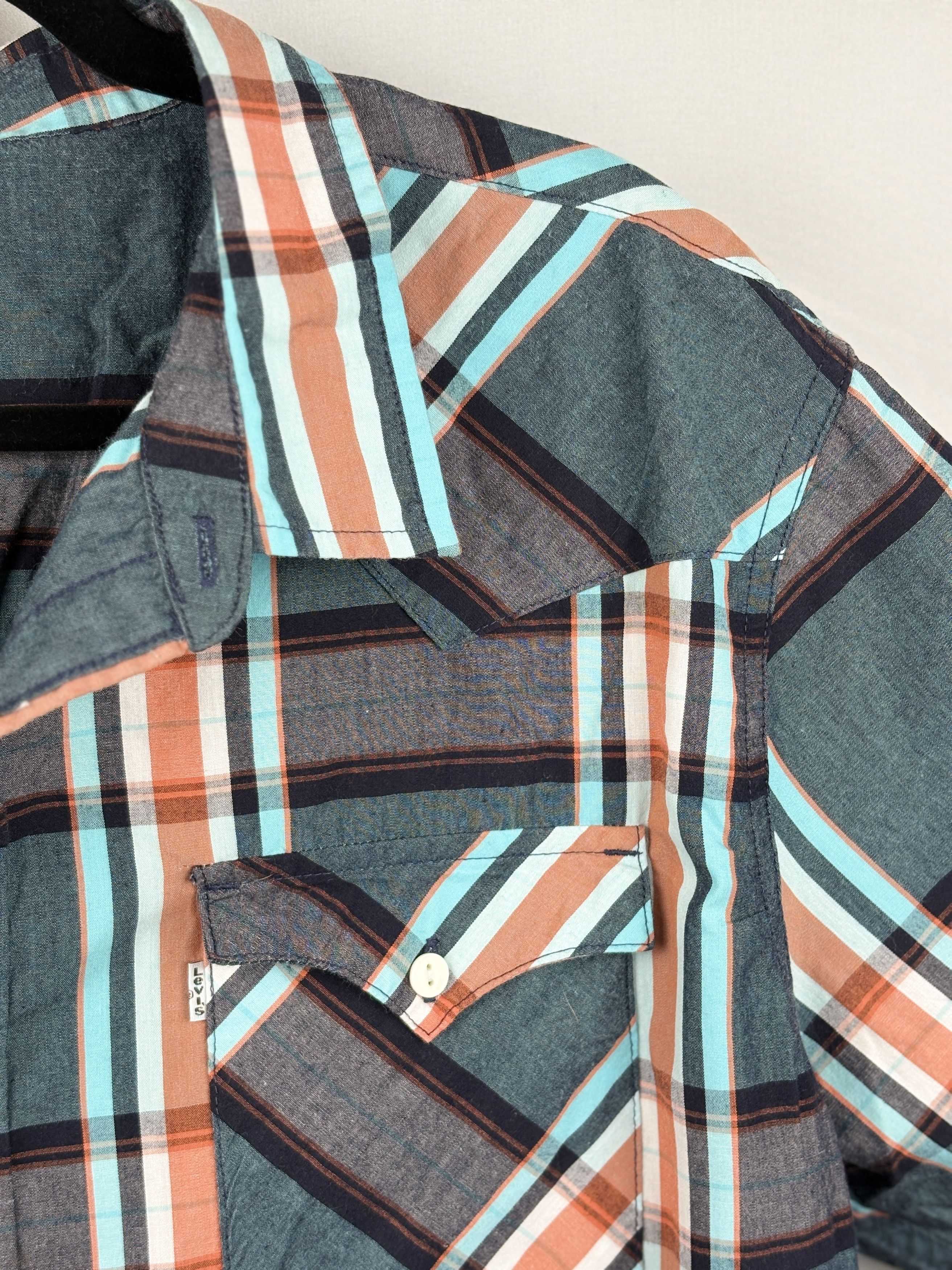 Levi's Levis Plaid Short Sleeve Button Up Shirt XL Size US XL / EU 56 / 4 - 3 Thumbnail