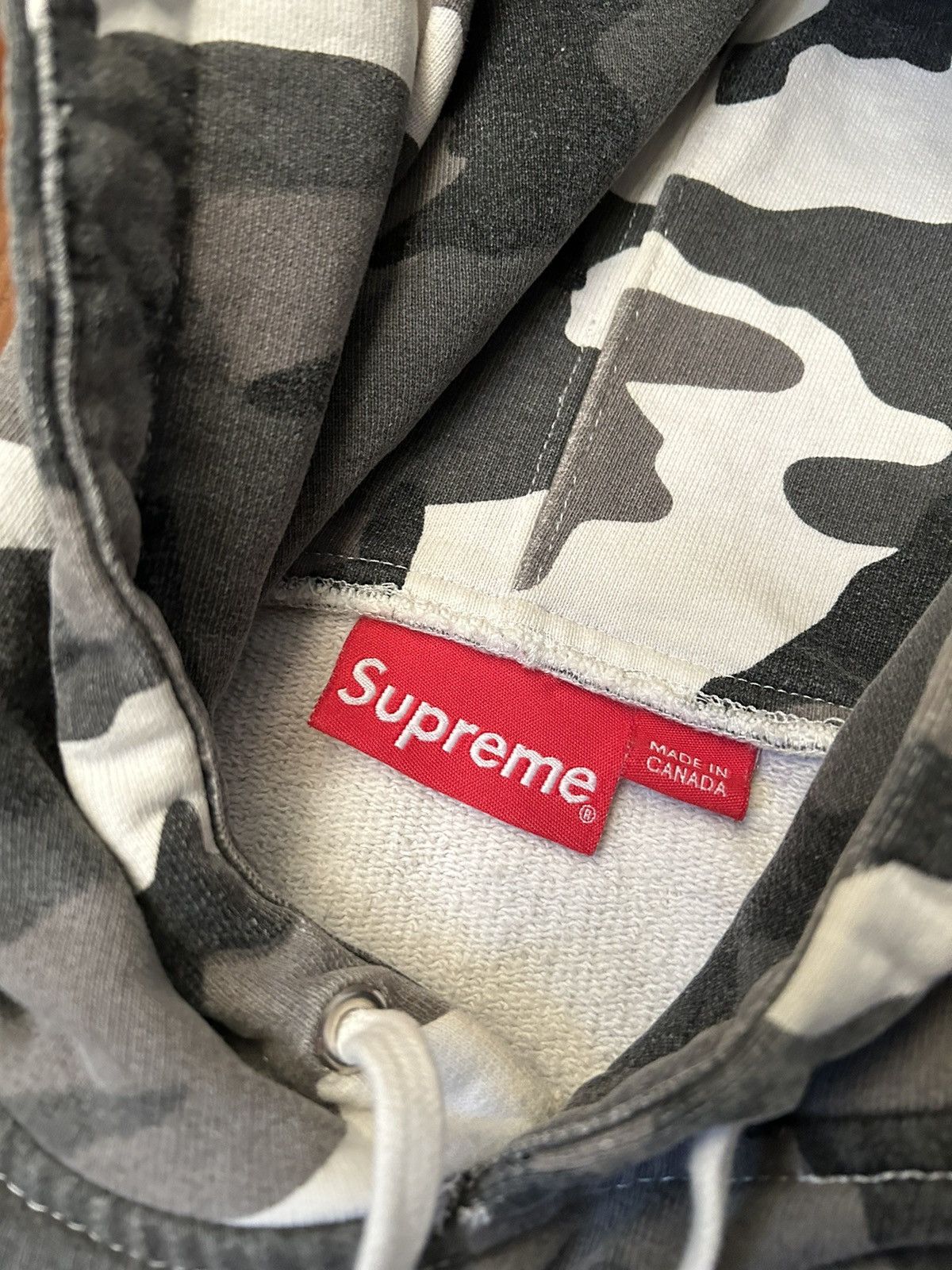 Supreme Supreme Snow Camo Flags Virgil Abloh Hoodie FW13 Size US L / EU 52-54 / 3 - 2 Thumbnail
