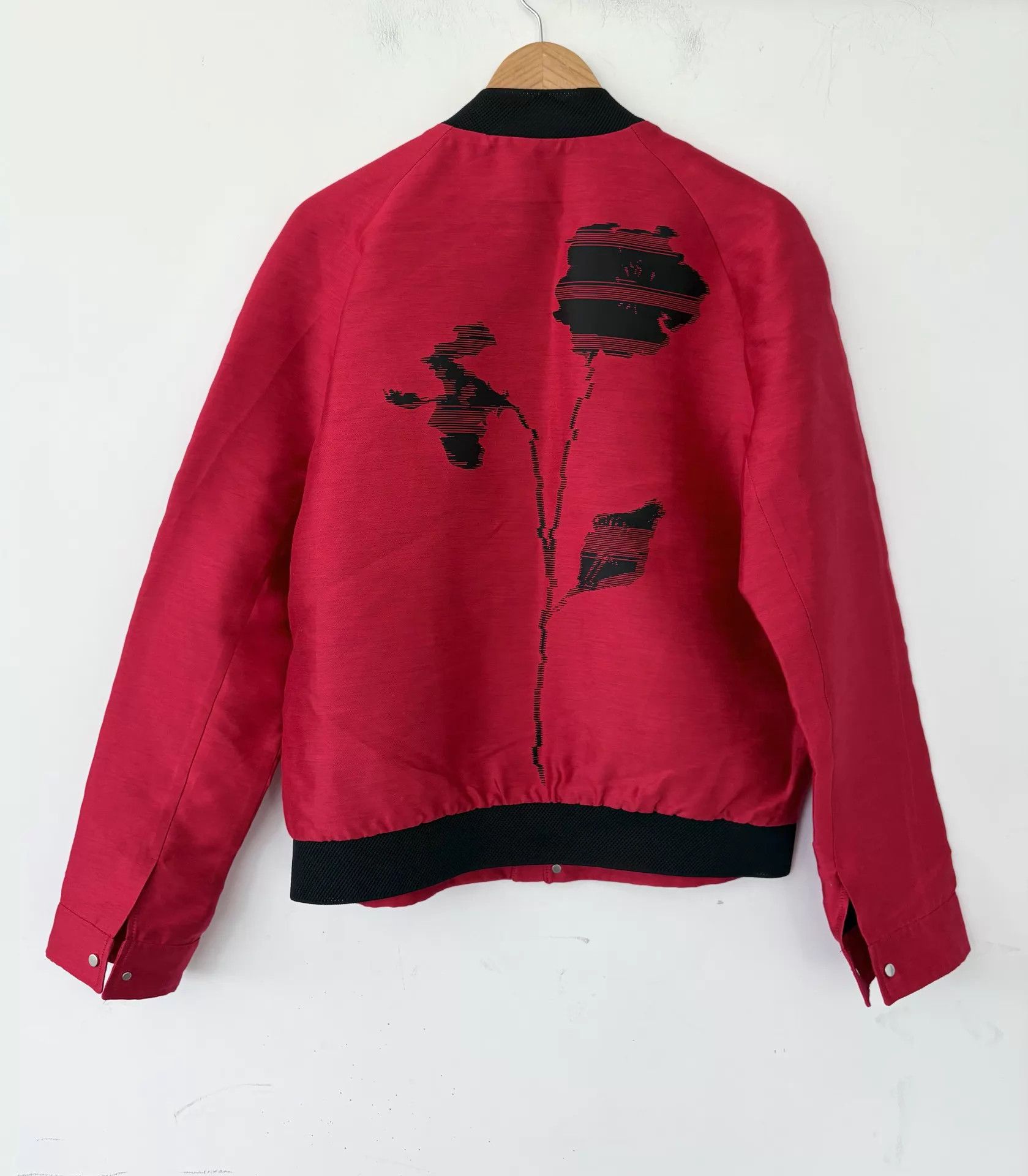 Emporio Armani Emporio Armani Men's Runway Red Rose Back Jacket 48 New Size US M / EU 48-50 / 2 - 2 Thumbnail