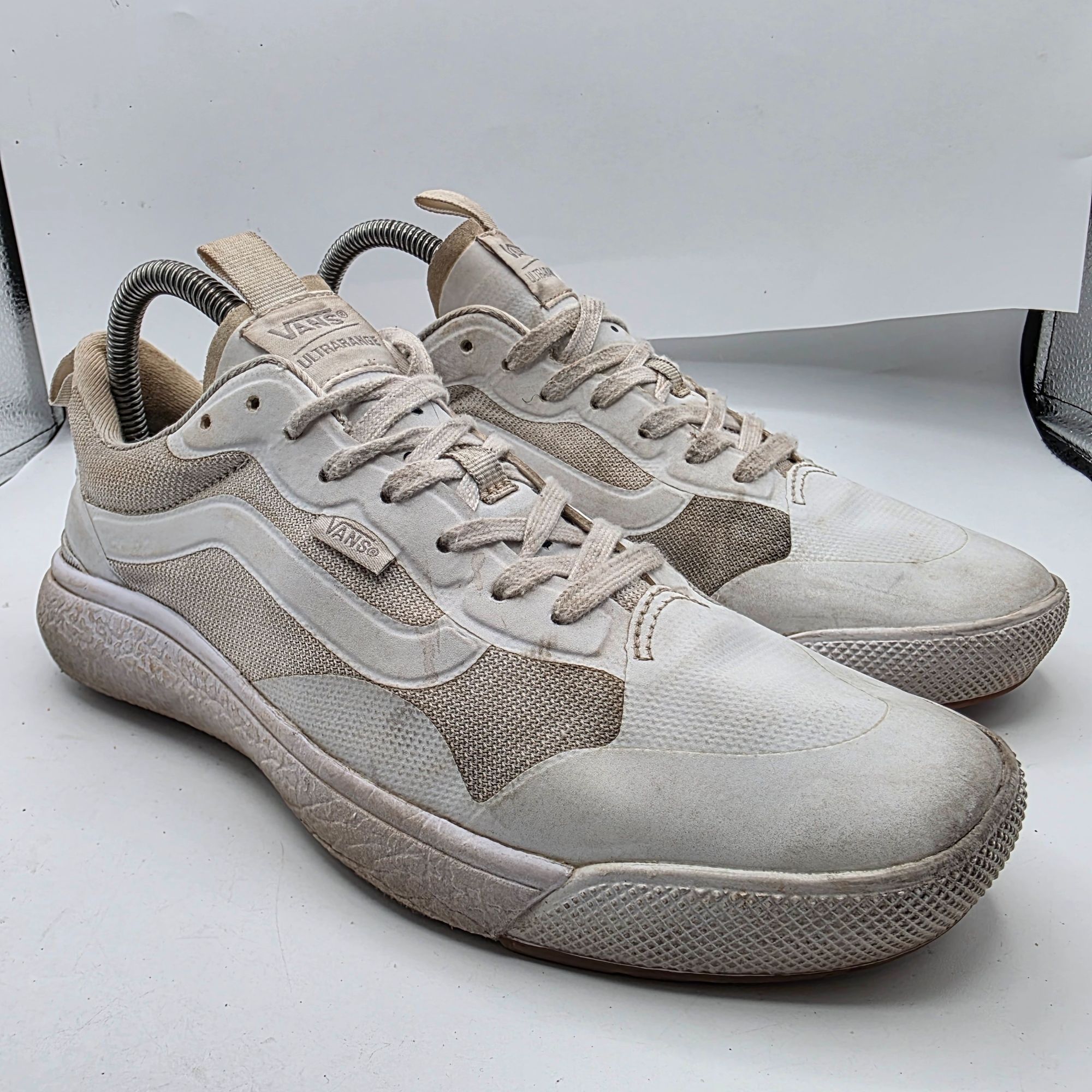 Vans Vans UltraRange EXO Womens 9 Triple White Lightweight Athlet Size US 9 / IT 39 - 1 Thumbnail