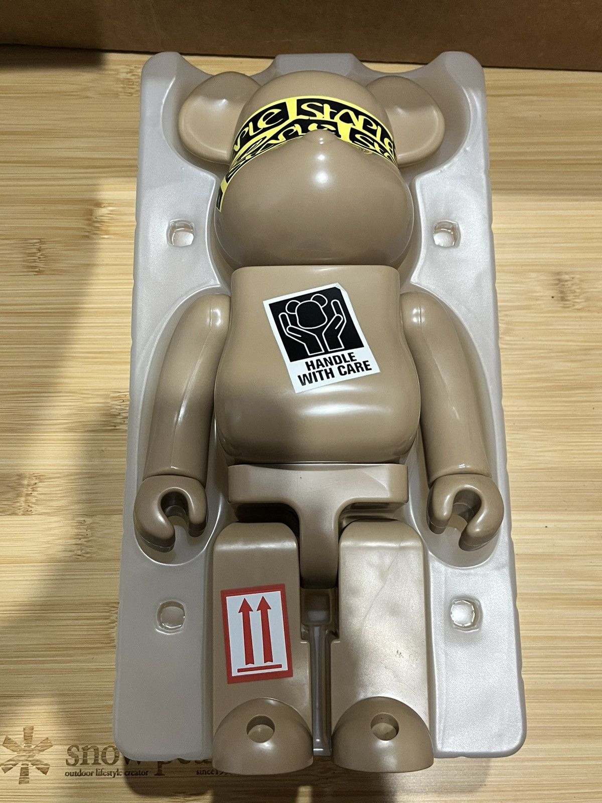 Staple 400% STAPLE HANDLE WITH CARE BE@RBRICK Size ONE SIZE - 1 Thumbnail