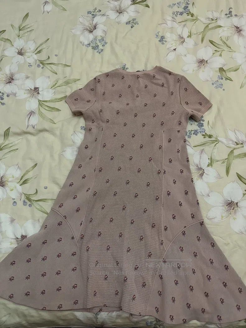 Valentino Valentino dress Size M / US 6-8 / IT 42-44 - 5 Thumbnail