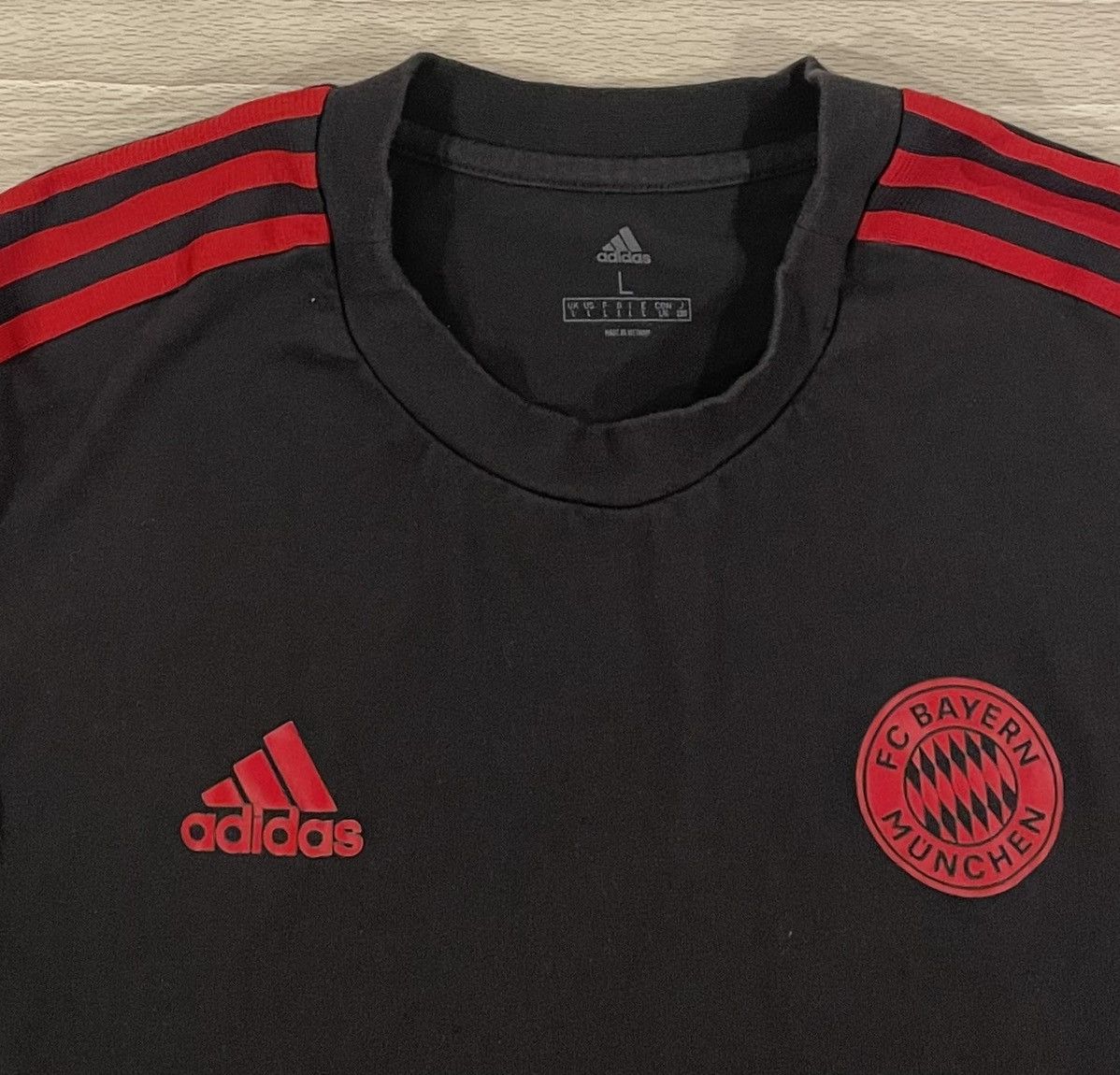 Adidas Adidas 2021/22 FC Bayern Shirt Monachium Men’s Size Large Size US L / EU 52-54 / 3 - 2 Thumbnail