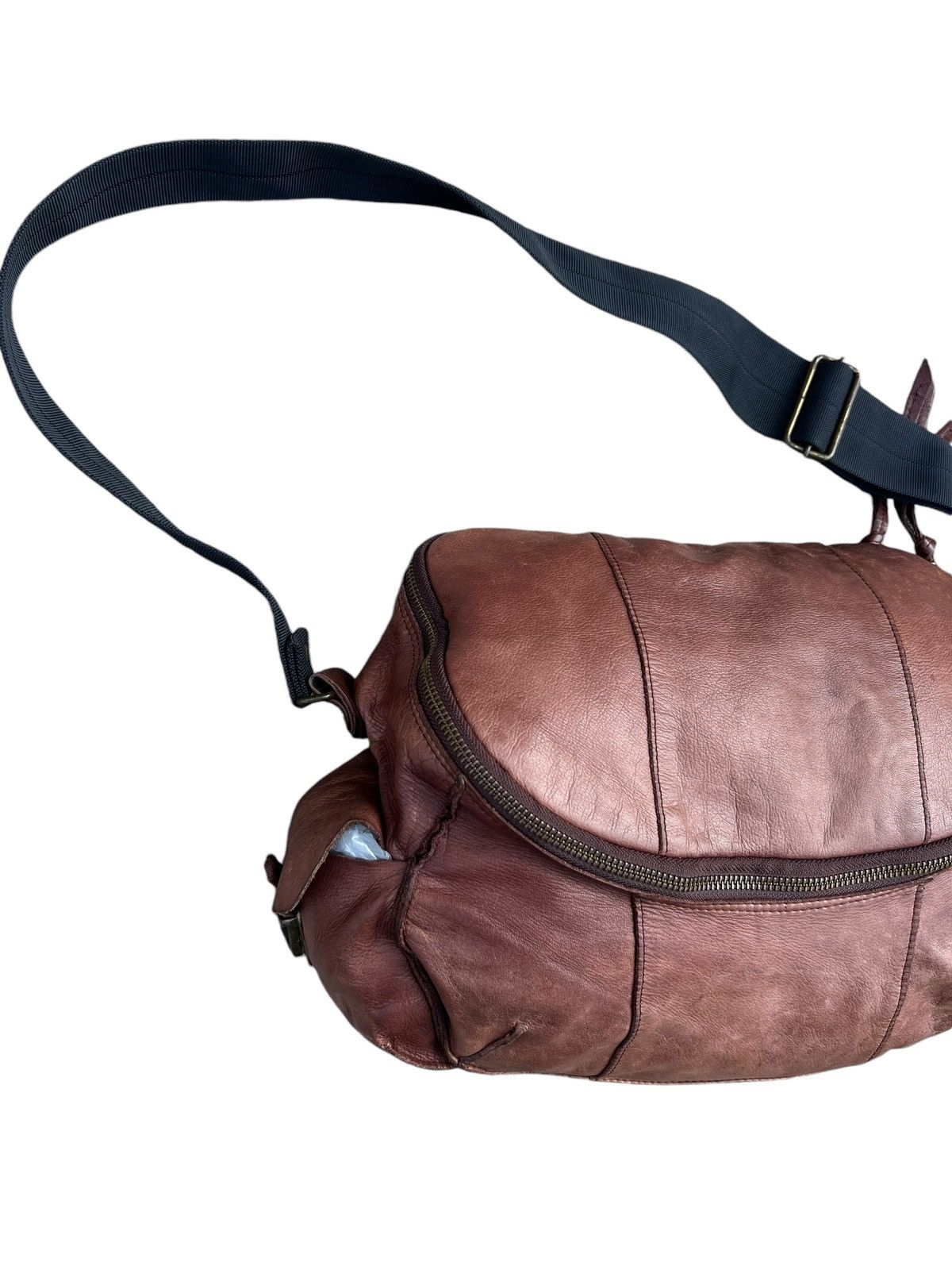Leather Vintage Papillonner Japan Fade Patina Leather Messenger Bag Size ONE SIZE - 11 Thumbnail