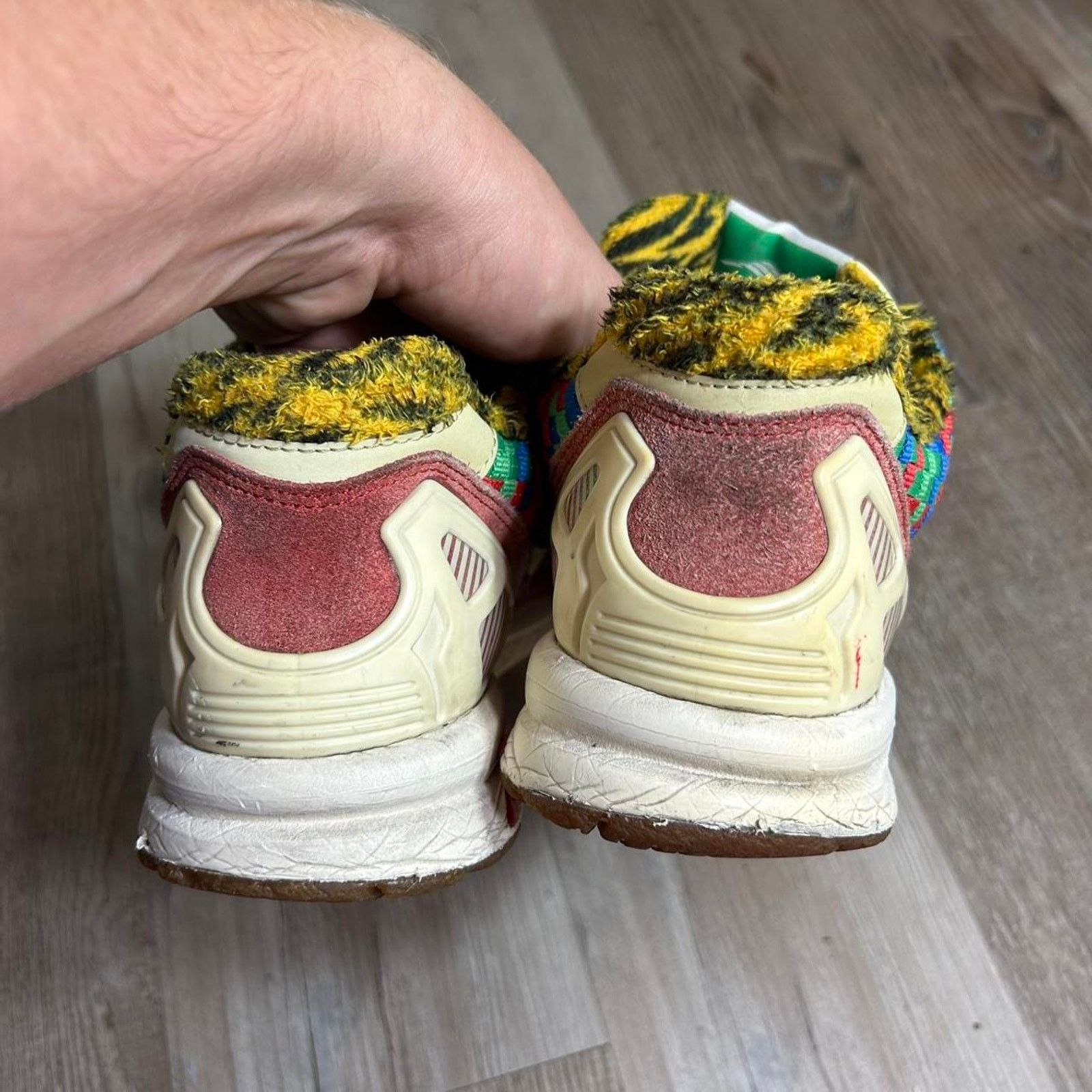 Adidas ADIDAS x ATMOS ZX 8000 Setsubun running sneaker shoes 10 1/2 Size US 10.5 / EU 43-44 - 6 Thumbnail