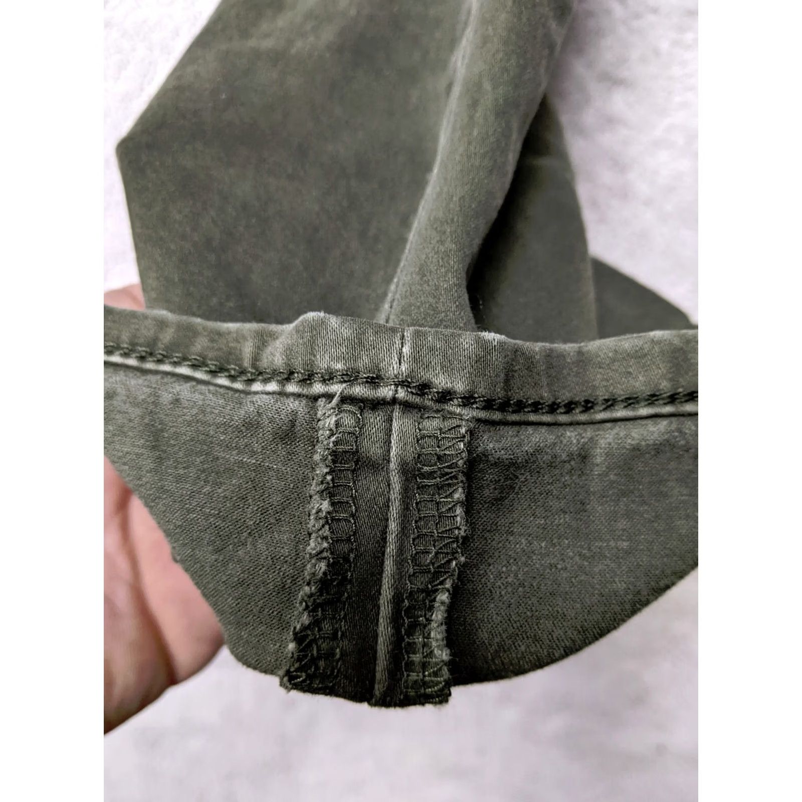 Uniqlo Uniqlo Womens S 27 4 Green Jean Jegging Skinny Drawstring Elastic Waistband Dark Jeans Womens Slim Bi-Stretch 30 in Inseam 30.5 in Regular Size Size 30" / US 8 / IT 44 - 3 Thumbnail