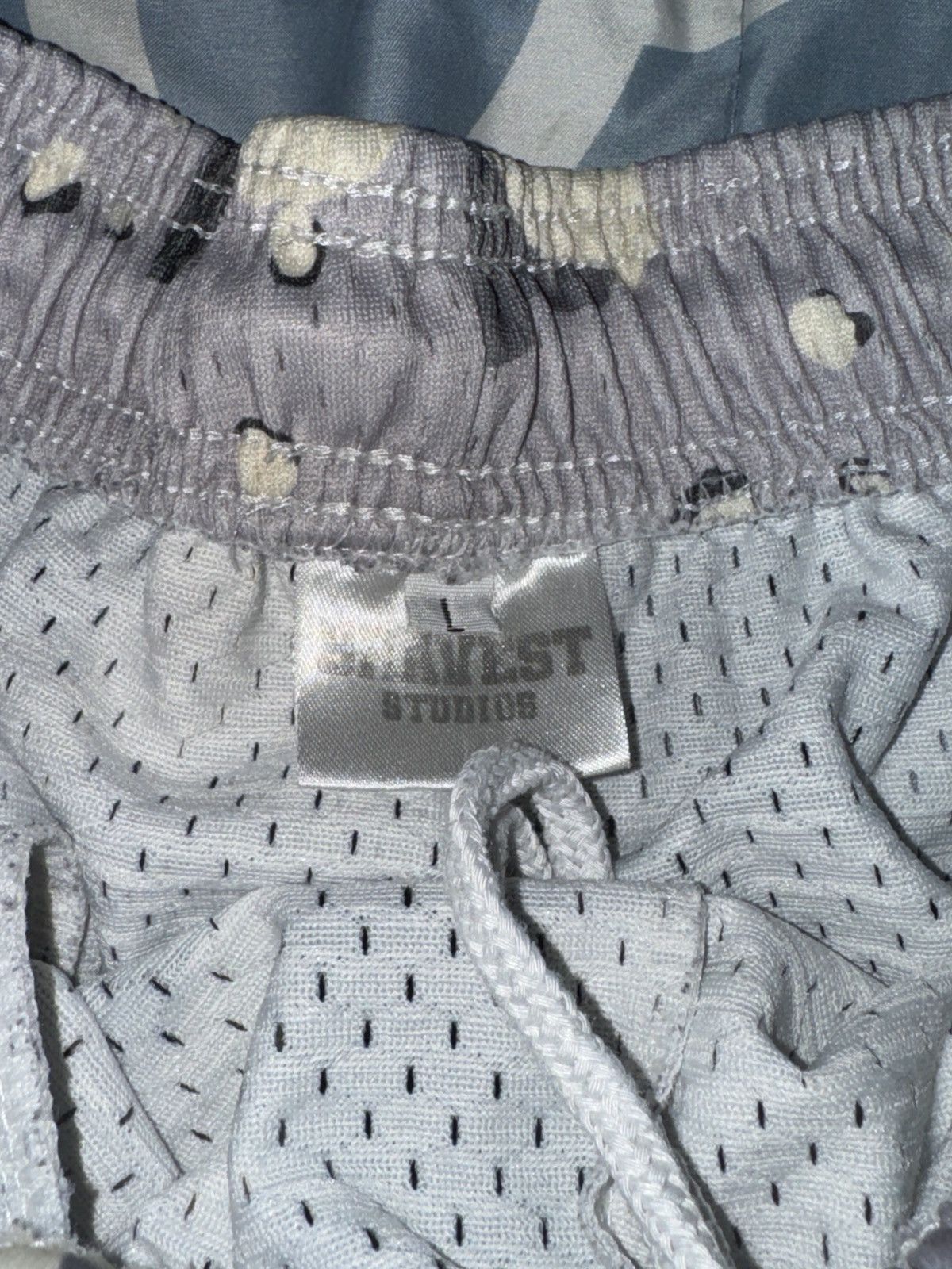 Bravest Studios Bravest Studios Camo Grey Shorts Size US 32 / EU 48 - 2 Thumbnail