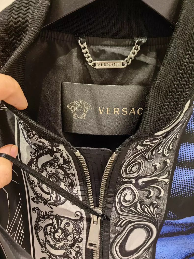 Versace Versace Men's printed baseball jacket Size US S / EU 44-46 / 1 - 4 Thumbnail