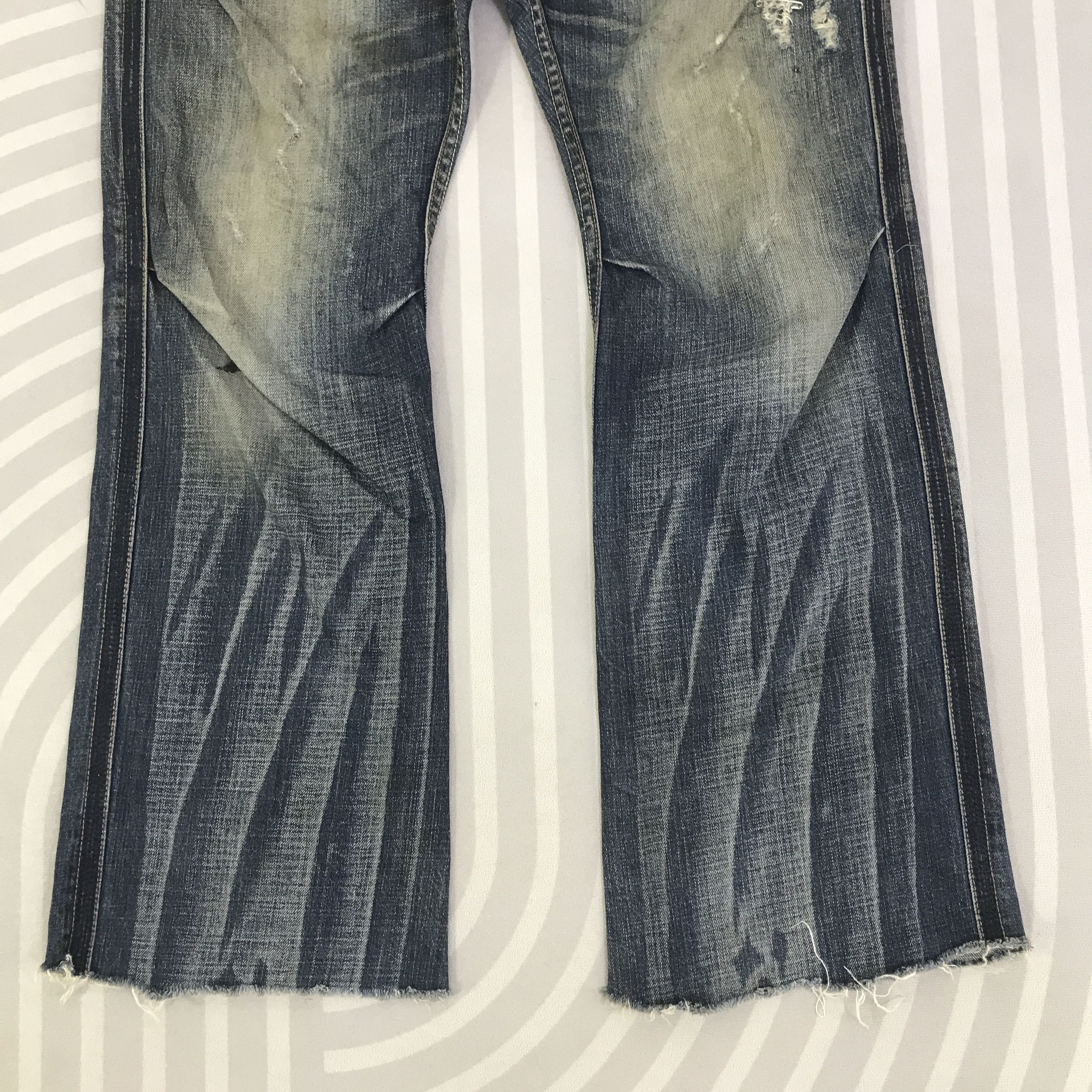 Japanese Brand Vintage Urban Craft Distressed Jeans pants K129B15 Size US 32 / EU 48 - 3 Thumbnail