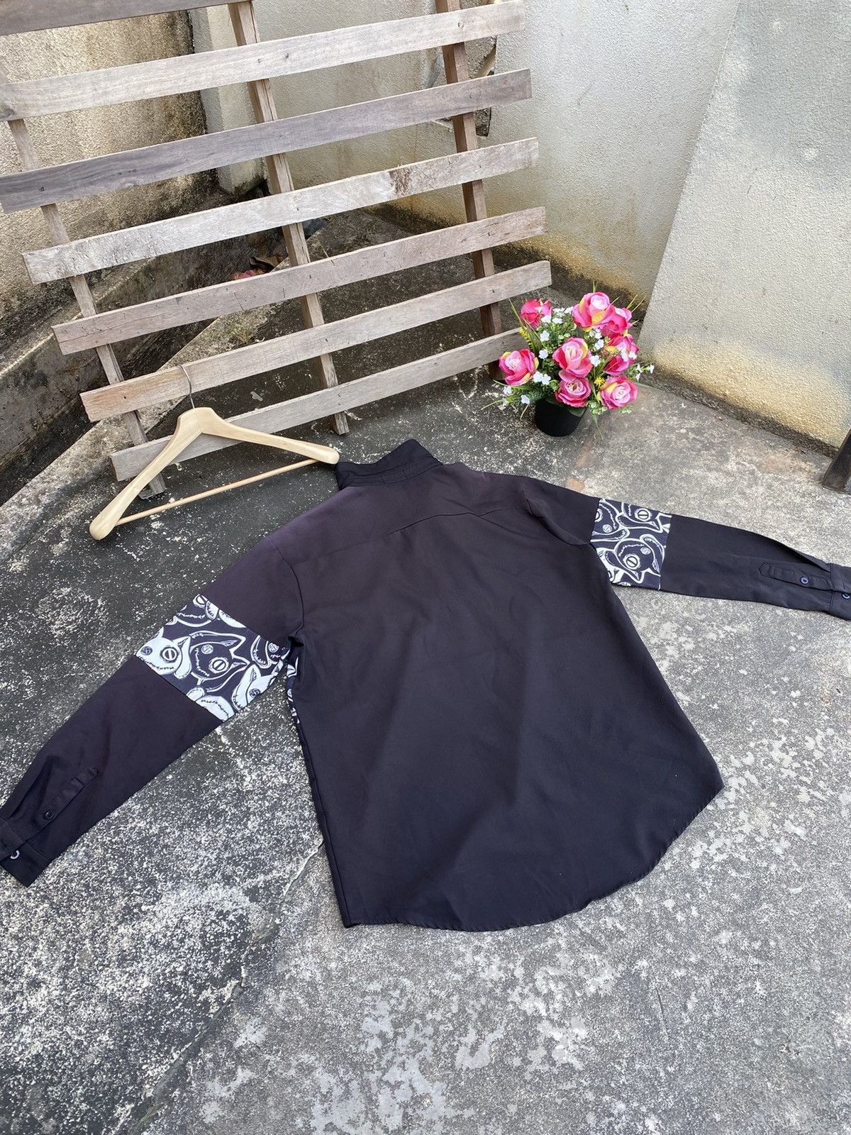 Japanese Brand 🔥 Steals 🔥 Japanese Brand Nier Shirt Half Button Size US XL / EU 56 / 4 - 8 Thumbnail