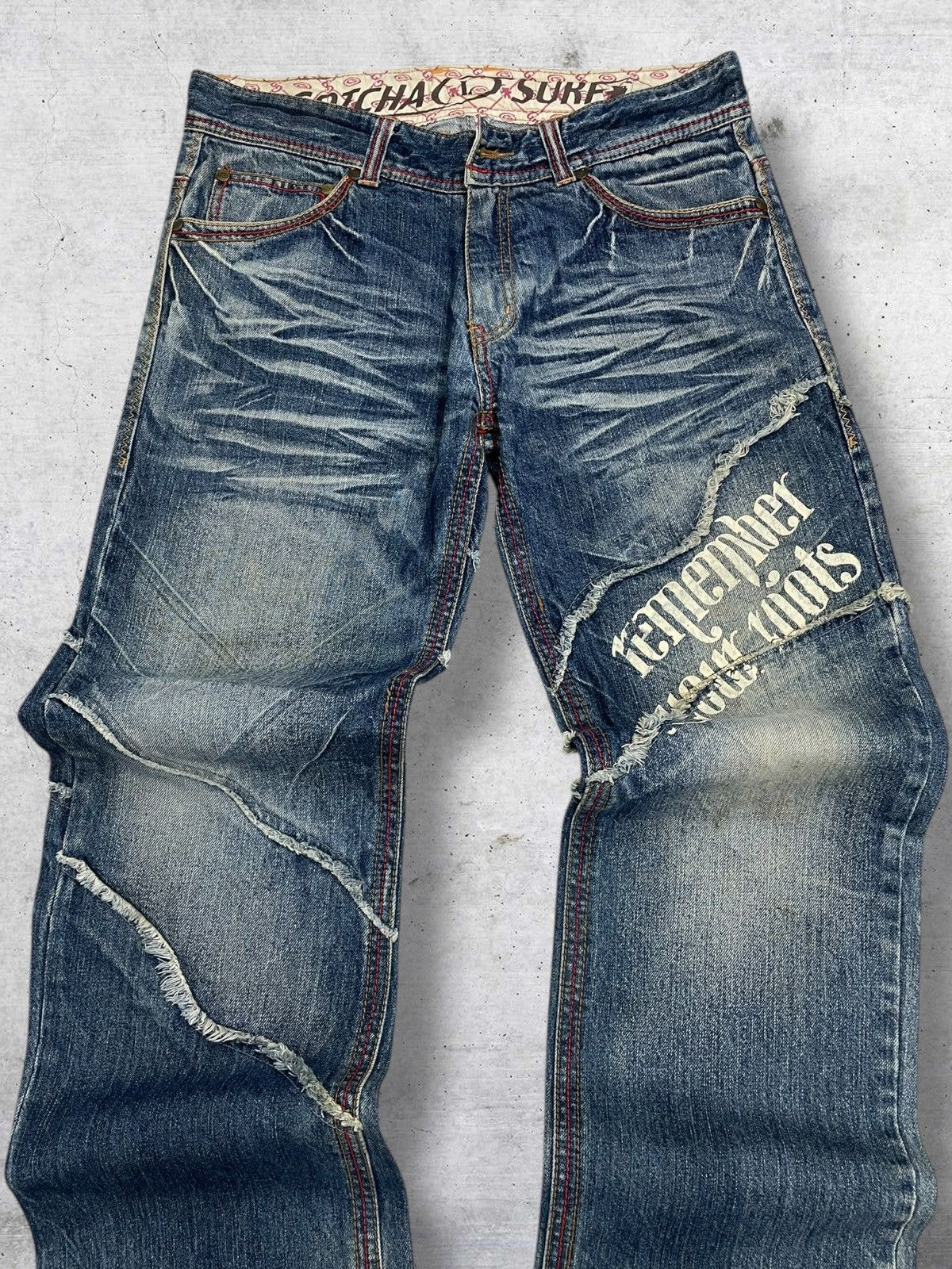 Beauty Beast VINTAGE DISTRESSED STYLE ‘REMEMBER OUR ROOTS’ POEM 90S DENIM Size US 32 / EU 48 - 5 Thumbnail
