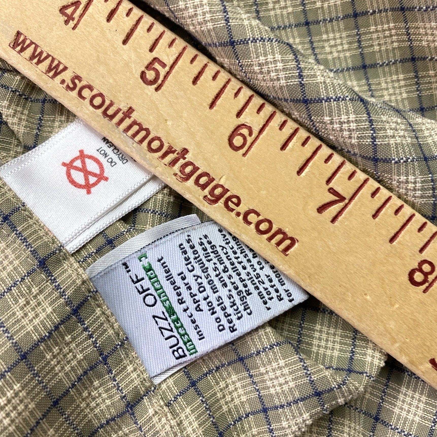 ExOfficio **ExOfficio Insect Shield Buzz Off Vented Beige XL Button-Up Shirt** User: ExOfficio Insect Shield Buzz Off Vented Beige XL Button-Up Shirt Size US XL / EU 56 / 4 - 6 Thumbnail