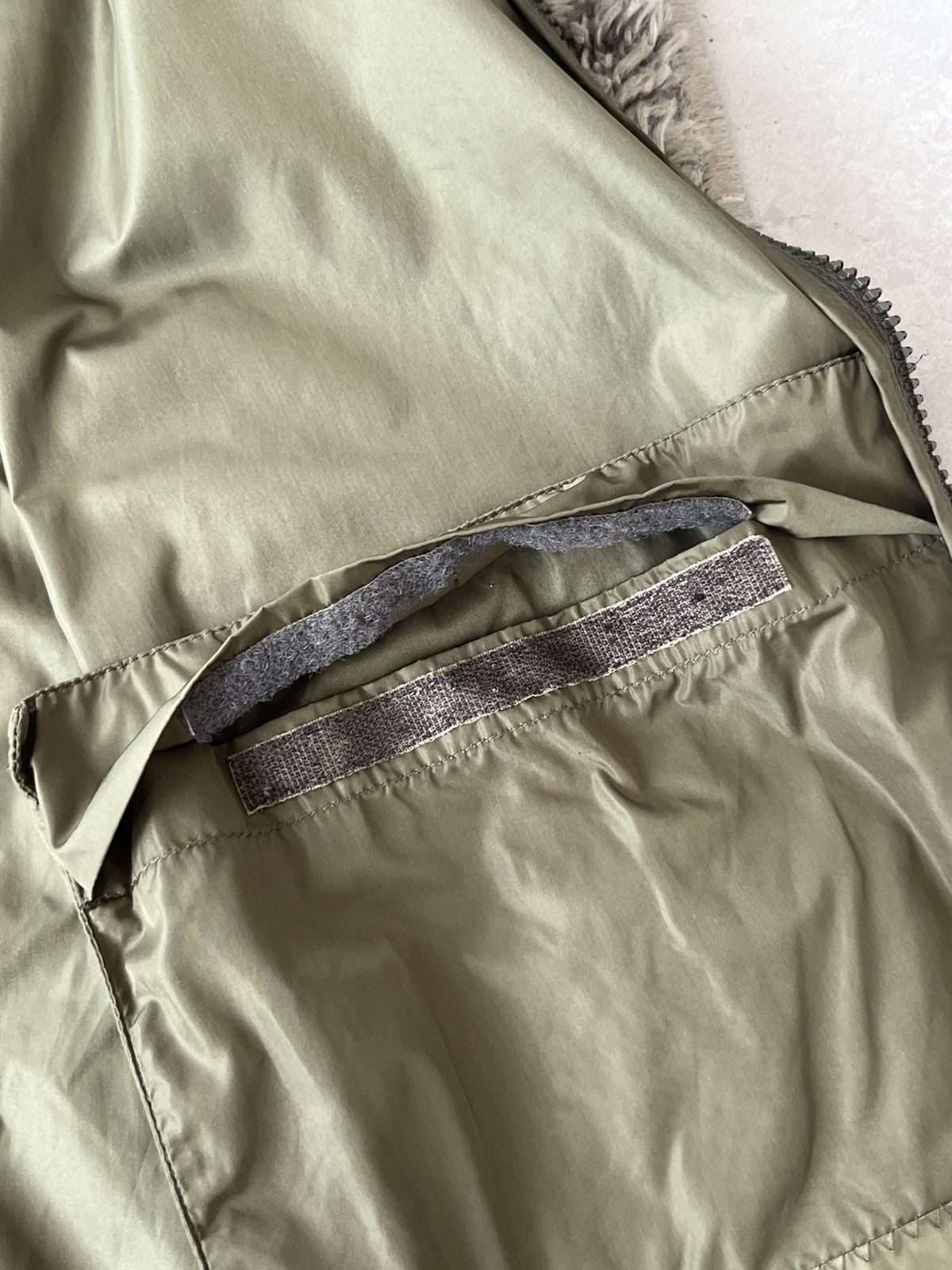 Prada Vintage Luxury Nylon Vest Prada MADE IN ITALY 🇮🇹 Size US S / EU 44-46 / 1 - 12 Thumbnail