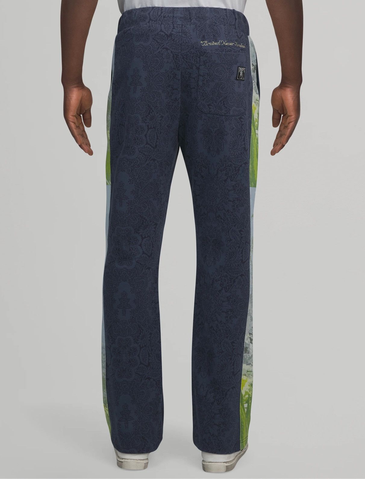 Prps Prps Bandana Pattern Sun Valley Side Stripes Jogger Pants Size US 32 / EU 48 - 2 Thumbnail