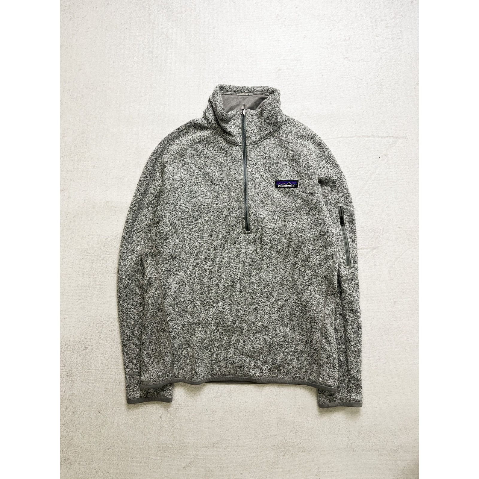 Patagonia Vintage 90s Patagonia Grey Fleece Sweatshirt - Women's Small Size S / US 4 / IT 40 - 1 Thumbnail