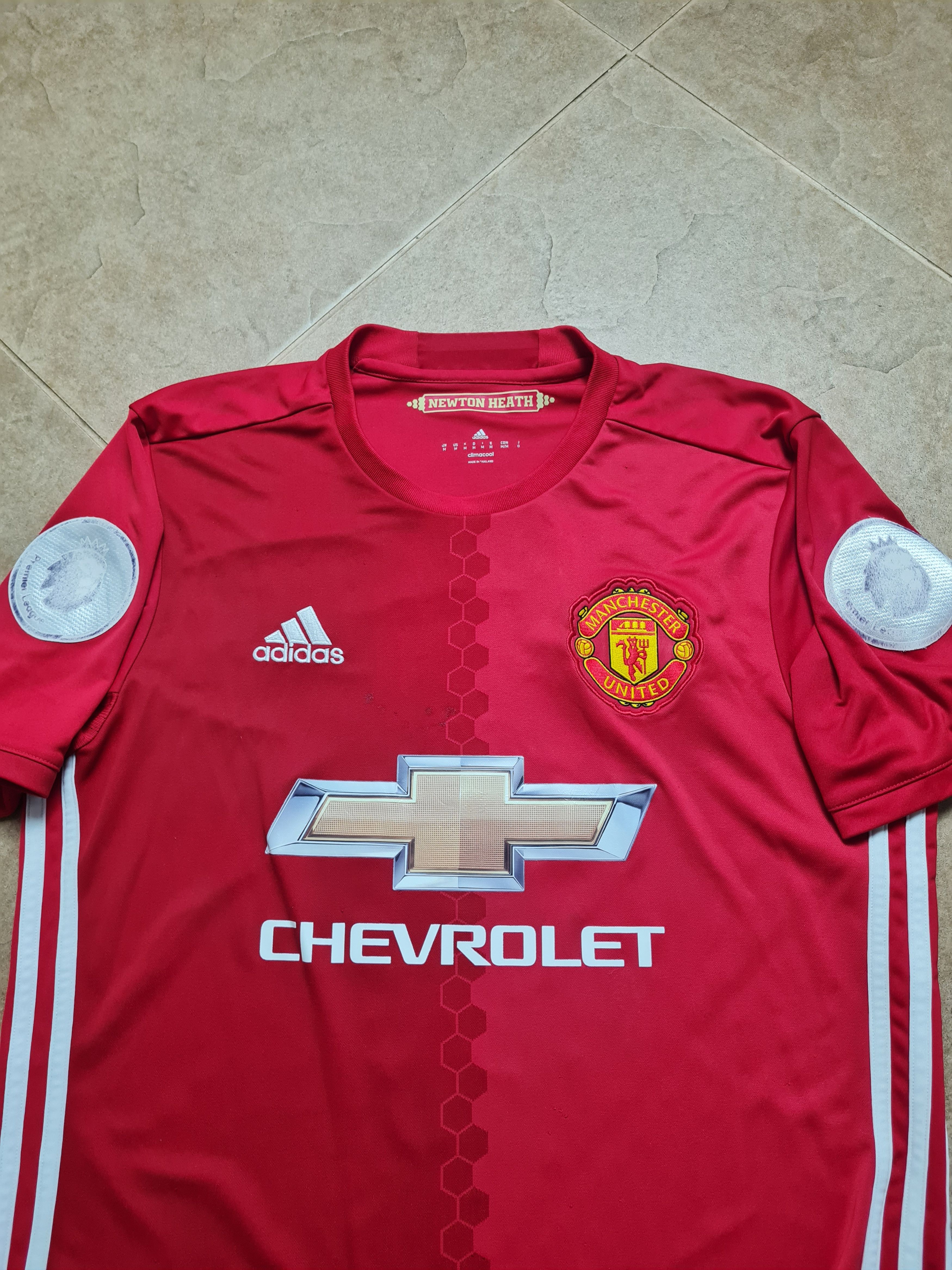 Adidas Manchester United Soccer Shirt 2016/17Adidas #9 Ibrahimovic Size US M / EU 48-50 / 2 - 10 Thumbnail