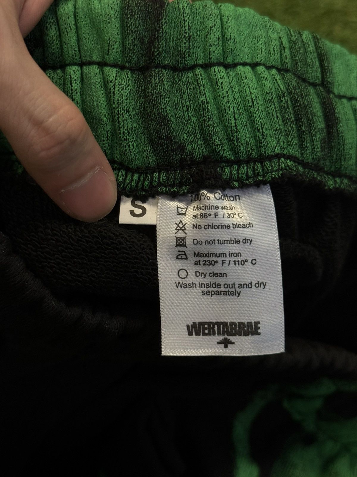 Vertabrae Vertabrae Skeleton Shorts Green Black Size Small (NEW) Size US 27 - 8 Thumbnail