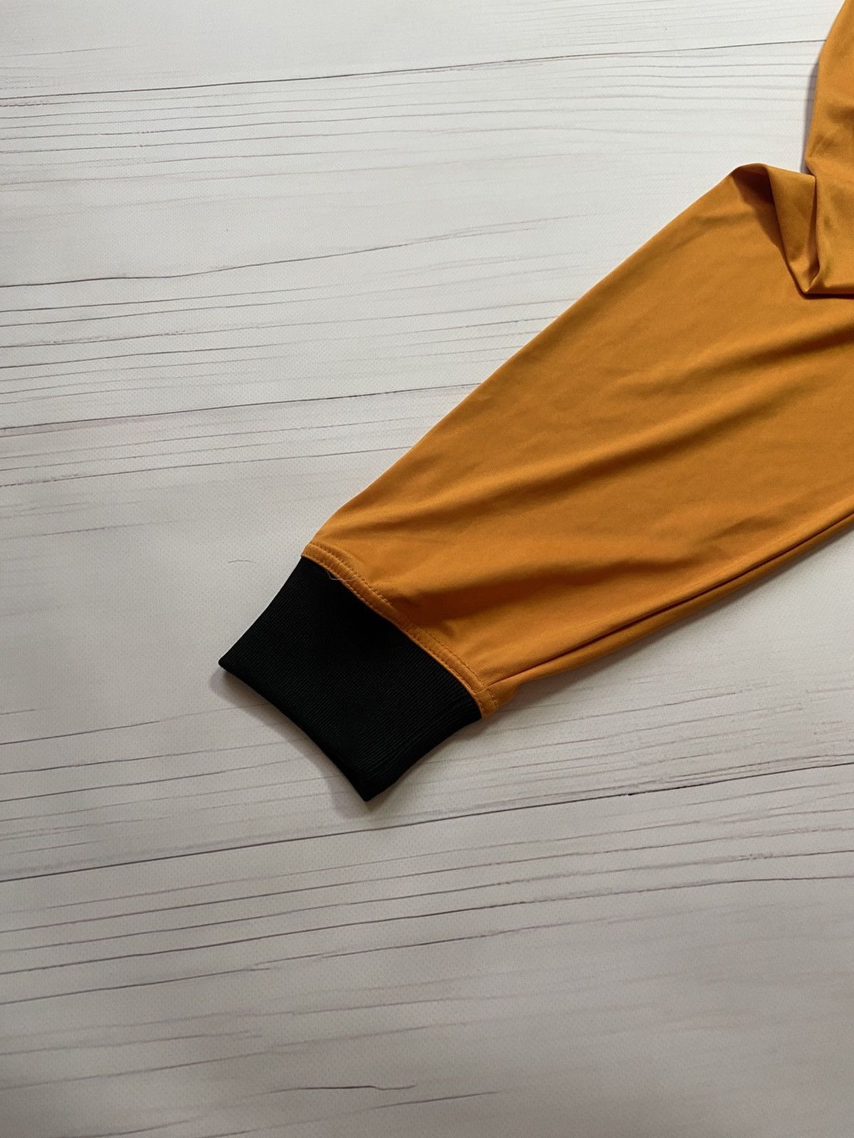 Le Coq Sportif Vintage Wolverhampton Wanderers 2006/07 home longsleeve Size US XXL / EU 58 / 5 - 16 Thumbnail