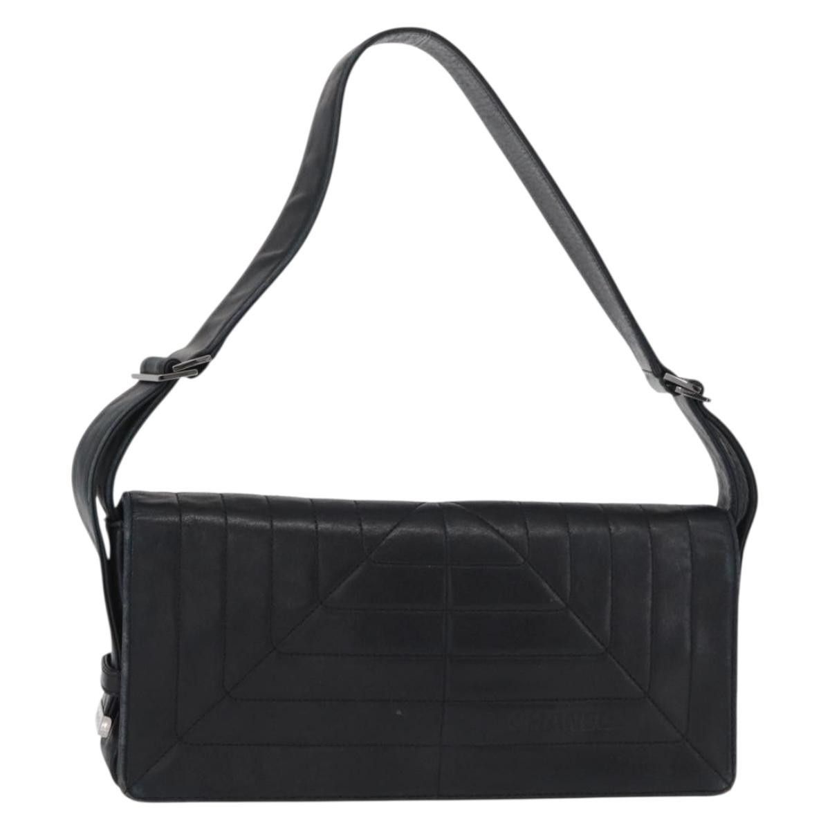 Chanel Chanel Vintage Leather Size ONE SIZE - 1 Thumbnail