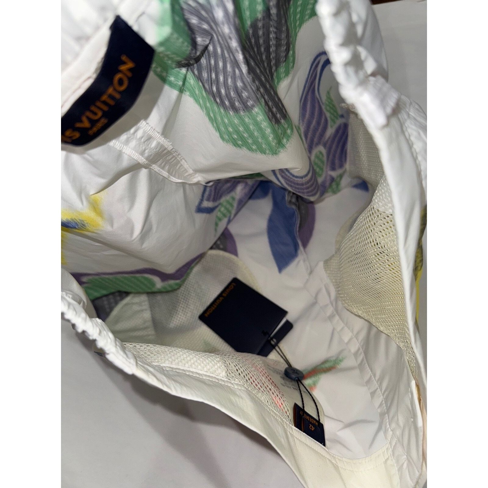 Louis Vuitton Louis Vuitton LV Multicolor Monogram White Blue Yellow Logo Size US 26 / EU 42 - 15 Thumbnail