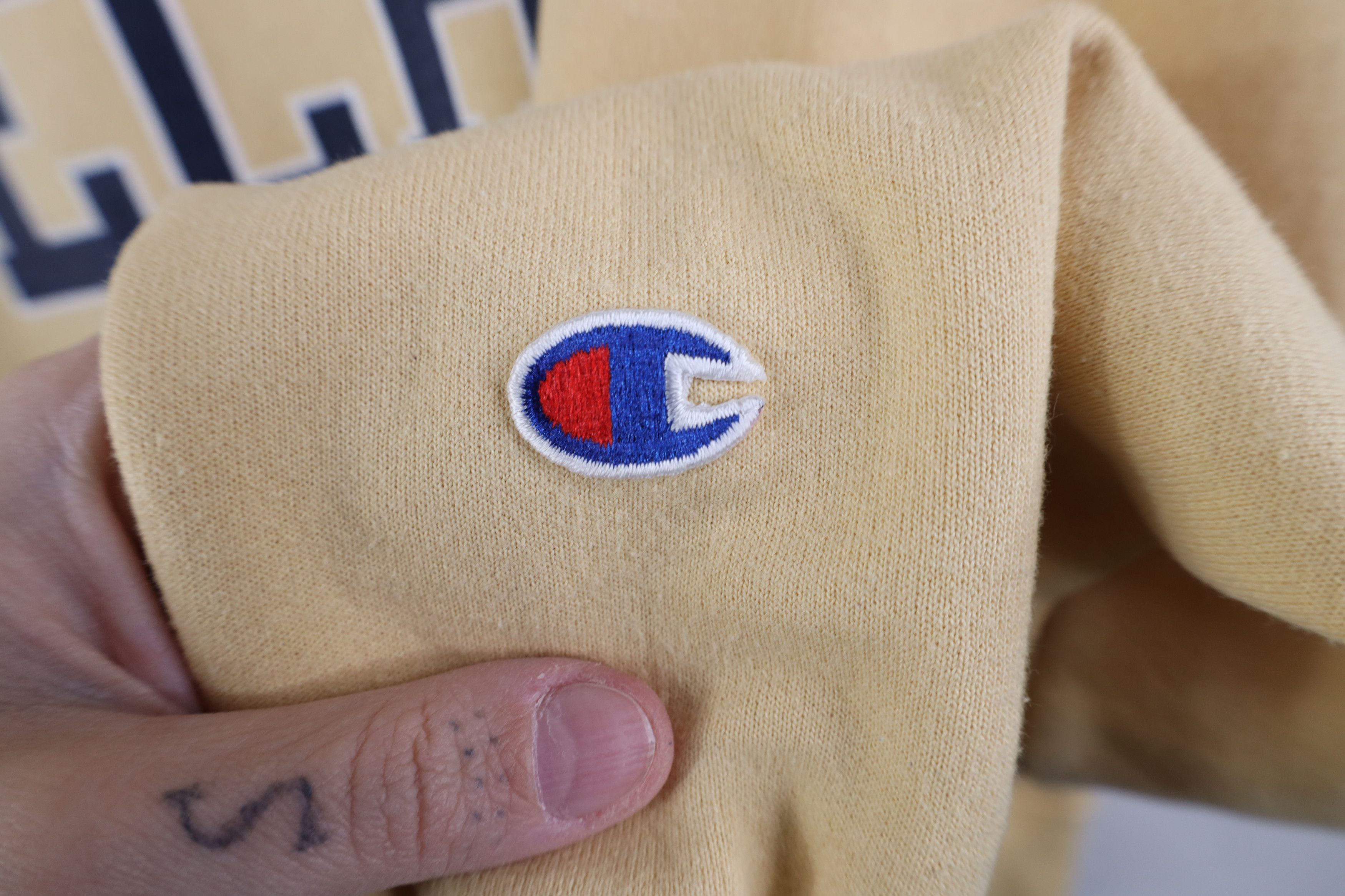 Champion Vintage Champion Georgia Tech University Hoodie Sweatshirt Size US M / EU 48-50 / 2 - 6 Thumbnail