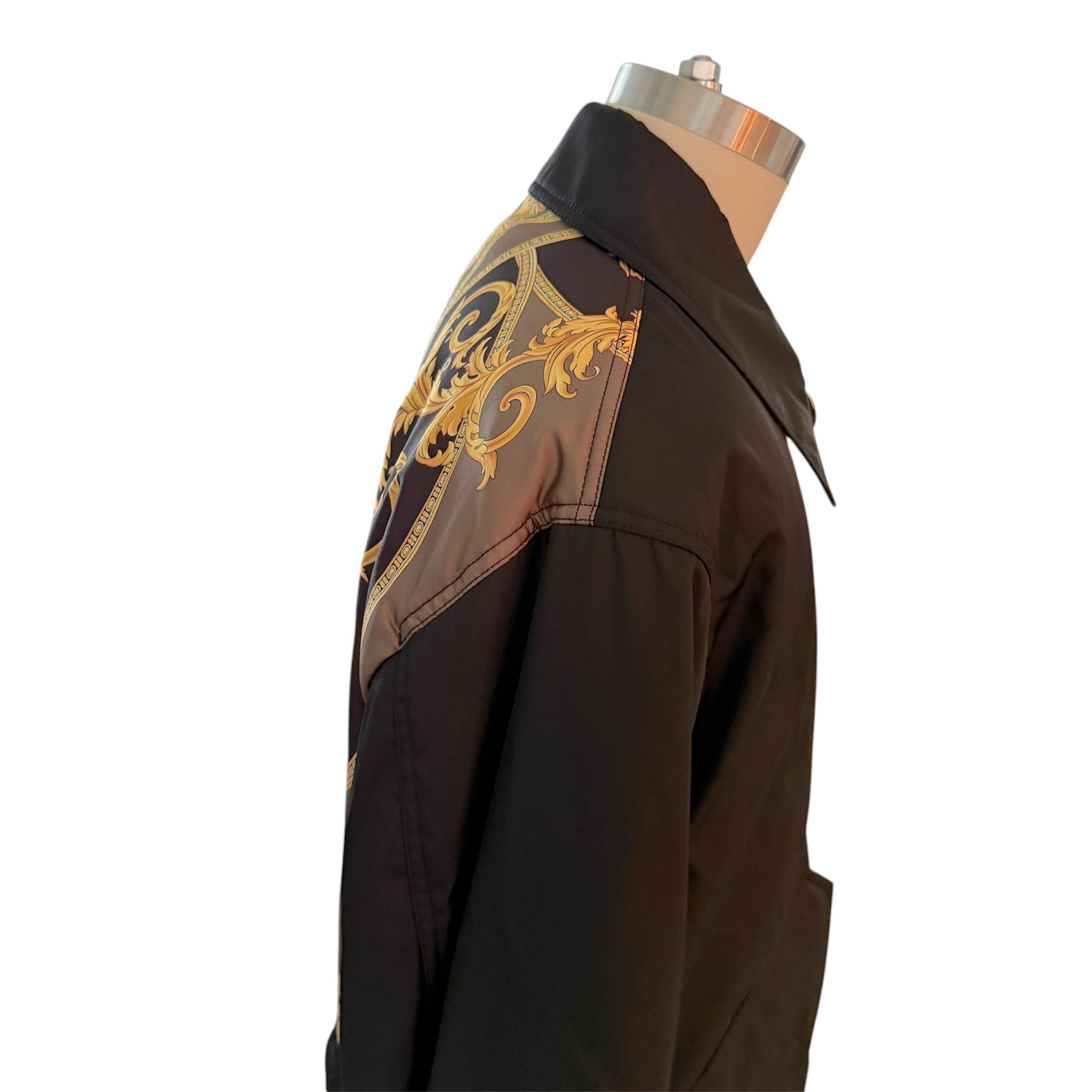 Versace Versace Bomber Jacket Black Heritage Print on back, 56 Size US XL / EU 56 / 4 - 8 Thumbnail