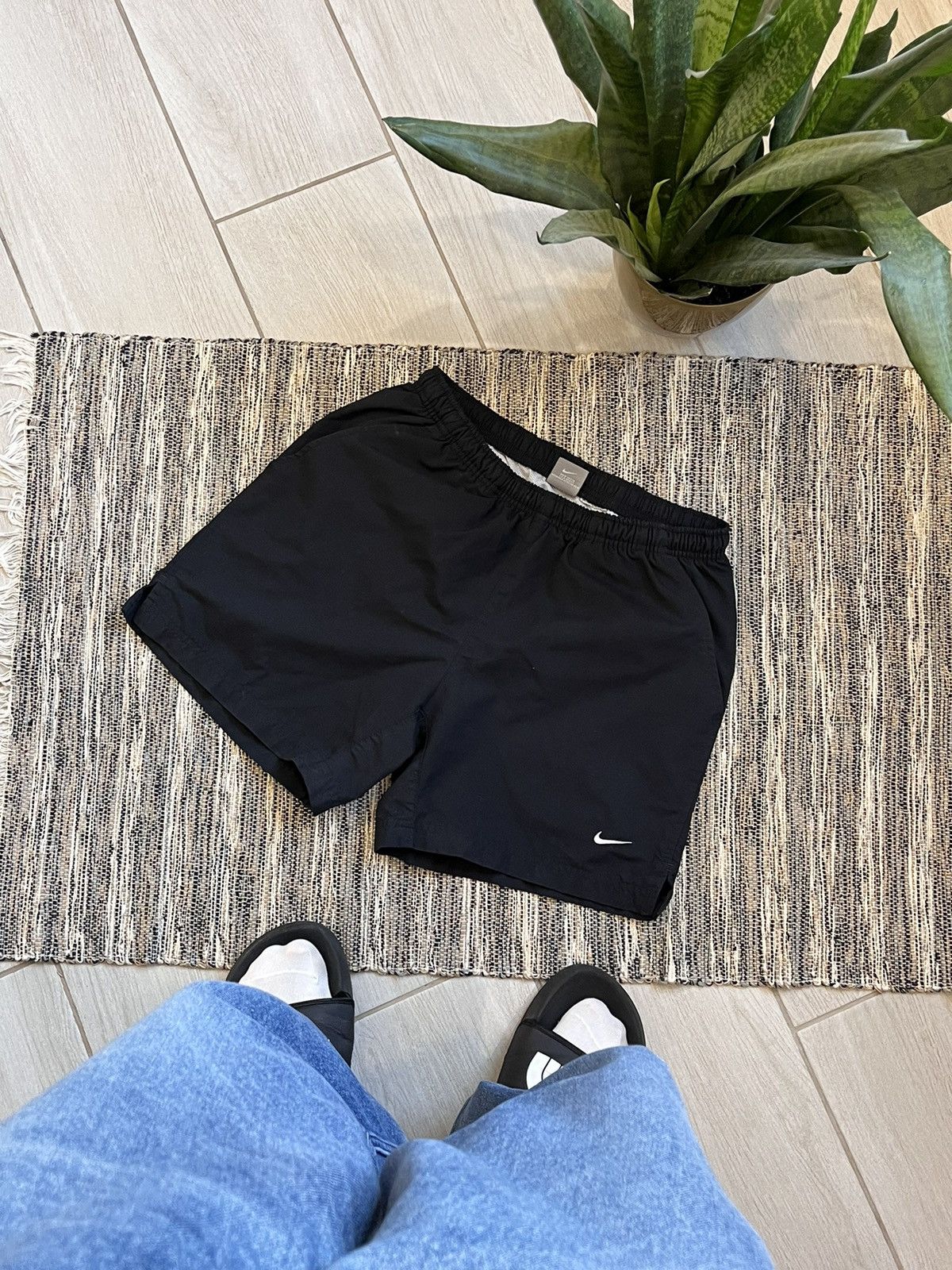 Nike × Vintage Vintage Nike shorts sportswear black minimalistic Size US 32 / EU 48 - 1 Thumbnail