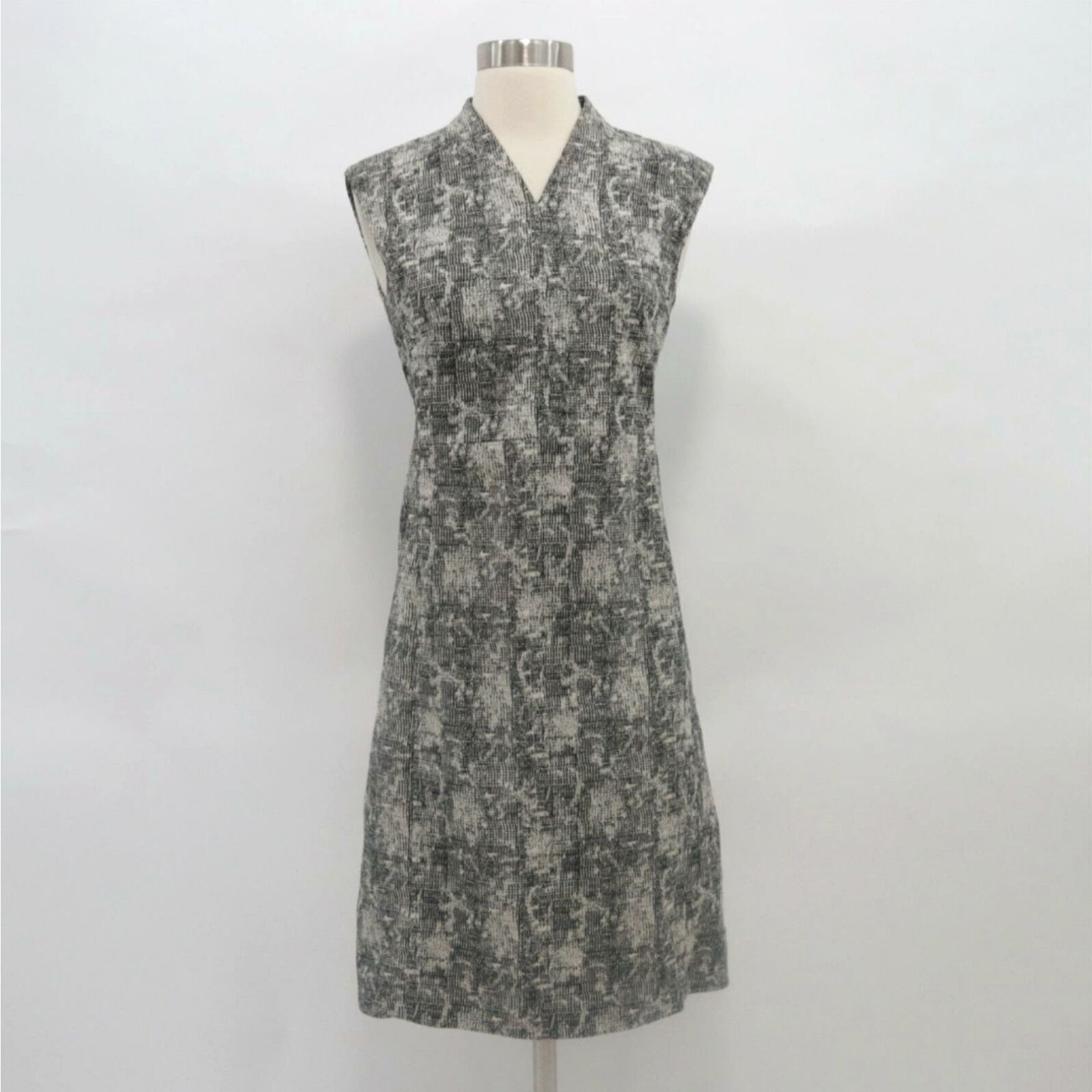 image of Vintage M.m.lafleur Shift Dress Aditi 2 Sleeveless V-Neck Crackle Black Ivory Career in White, Wome