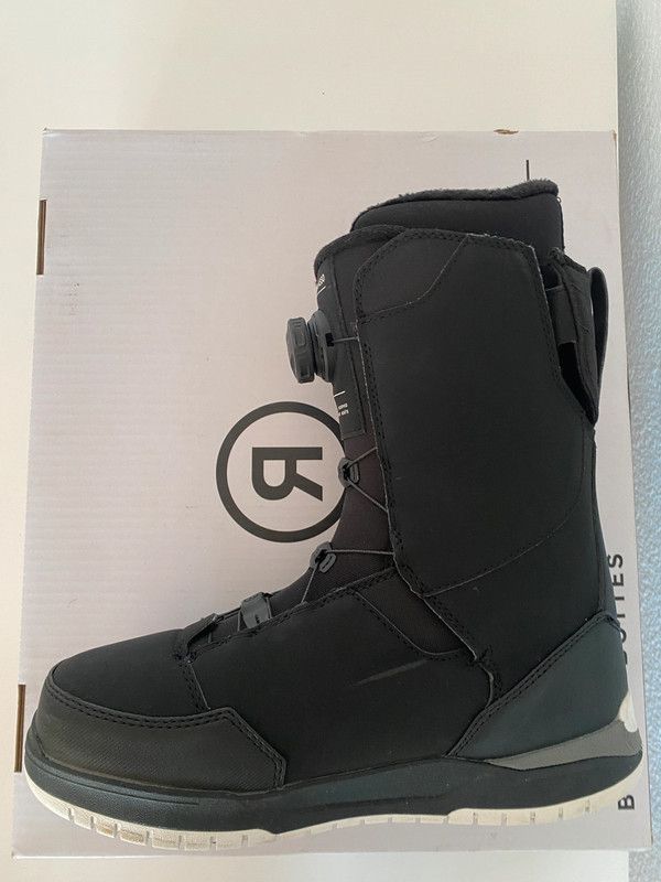 Gear for Sports × Sports Specialties Botas de snowboard Ride Lasso Black Size US 9 / EU 42 - 3 Thumbnail