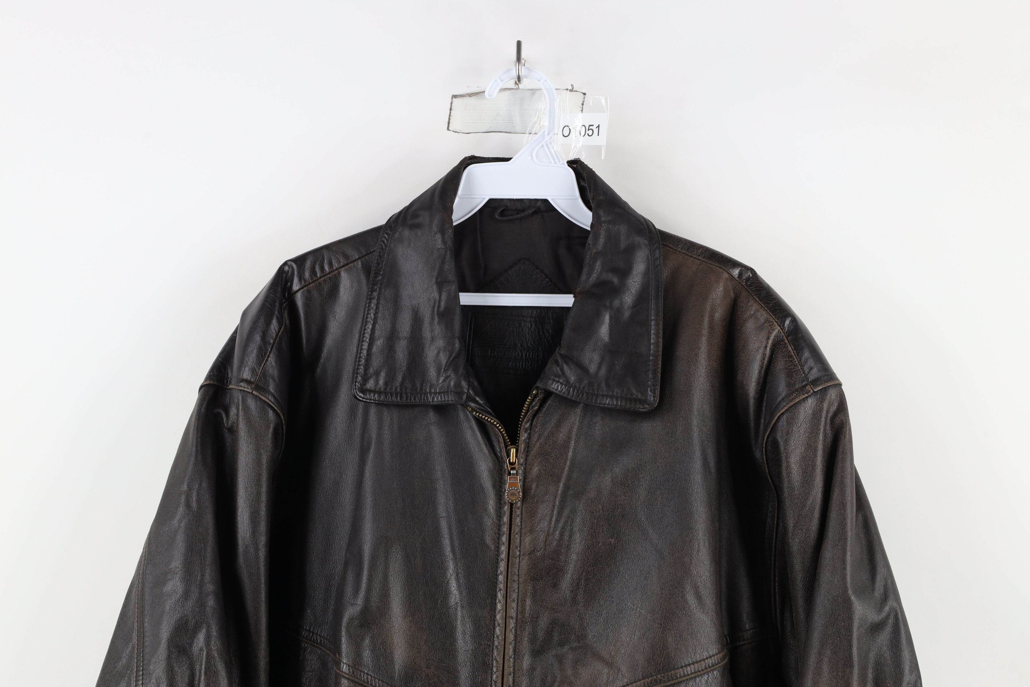 Vintage Vintage 90s Streetwear Leather Flight Bomber Jacket Brown Size US L / EU 52-54 / 3 - 2 Thumbnail